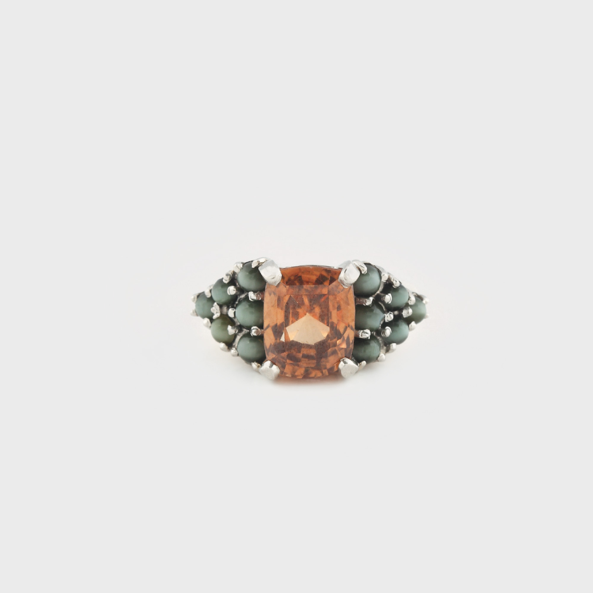 Rar inel din aur, decorat cu zircon natural şi cat's eye crisoberil 