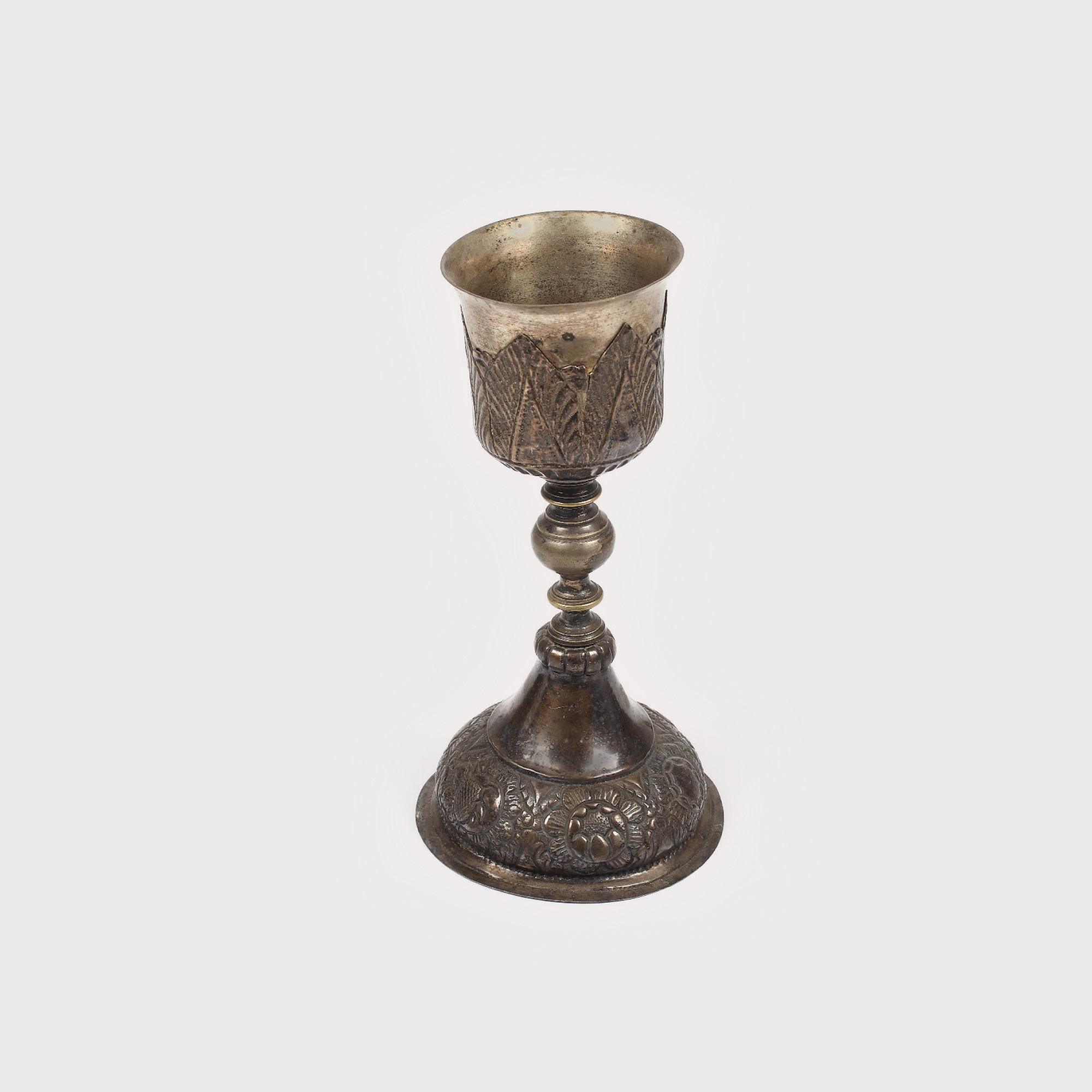 Potir bisericesc, atelier românesc, sfârșitul sec. XIX, din colecția de artă religioasă a lui Corneliu Vadim Tudor