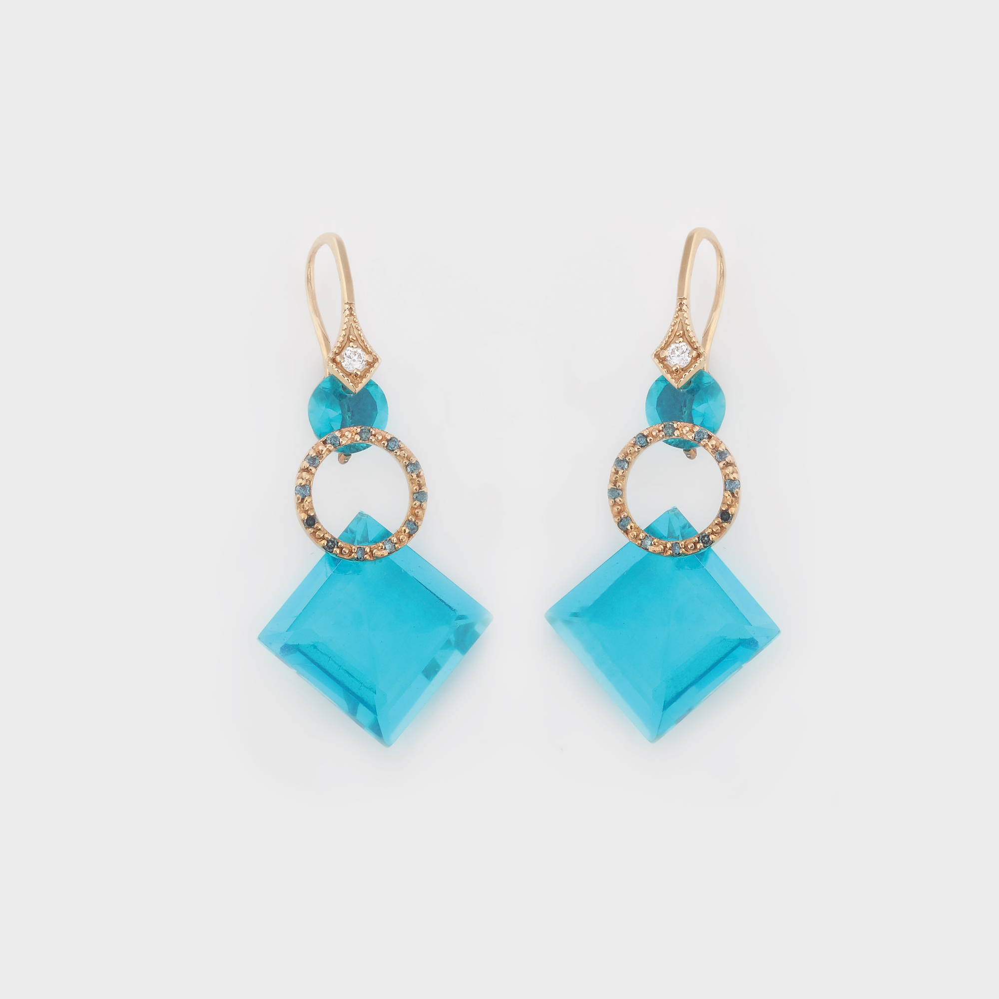 Superbă pereche de cercei din aur, decorată cu rare turmaline de Paraiba şi diamante albastre
