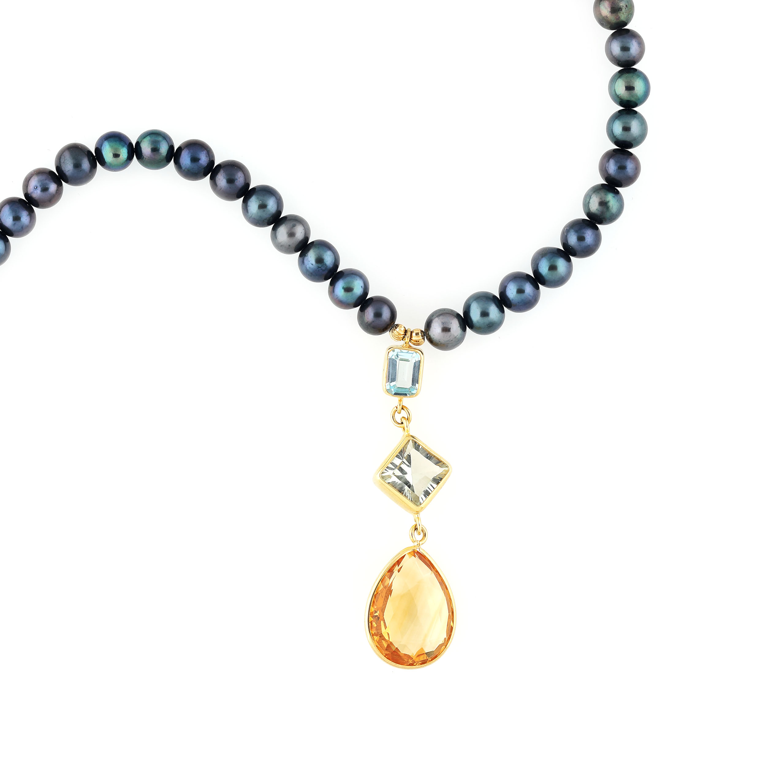 Colier în manieră Art Deco, din perle negre și argint aurit, decorat cu topaz, citrin și prasiolit