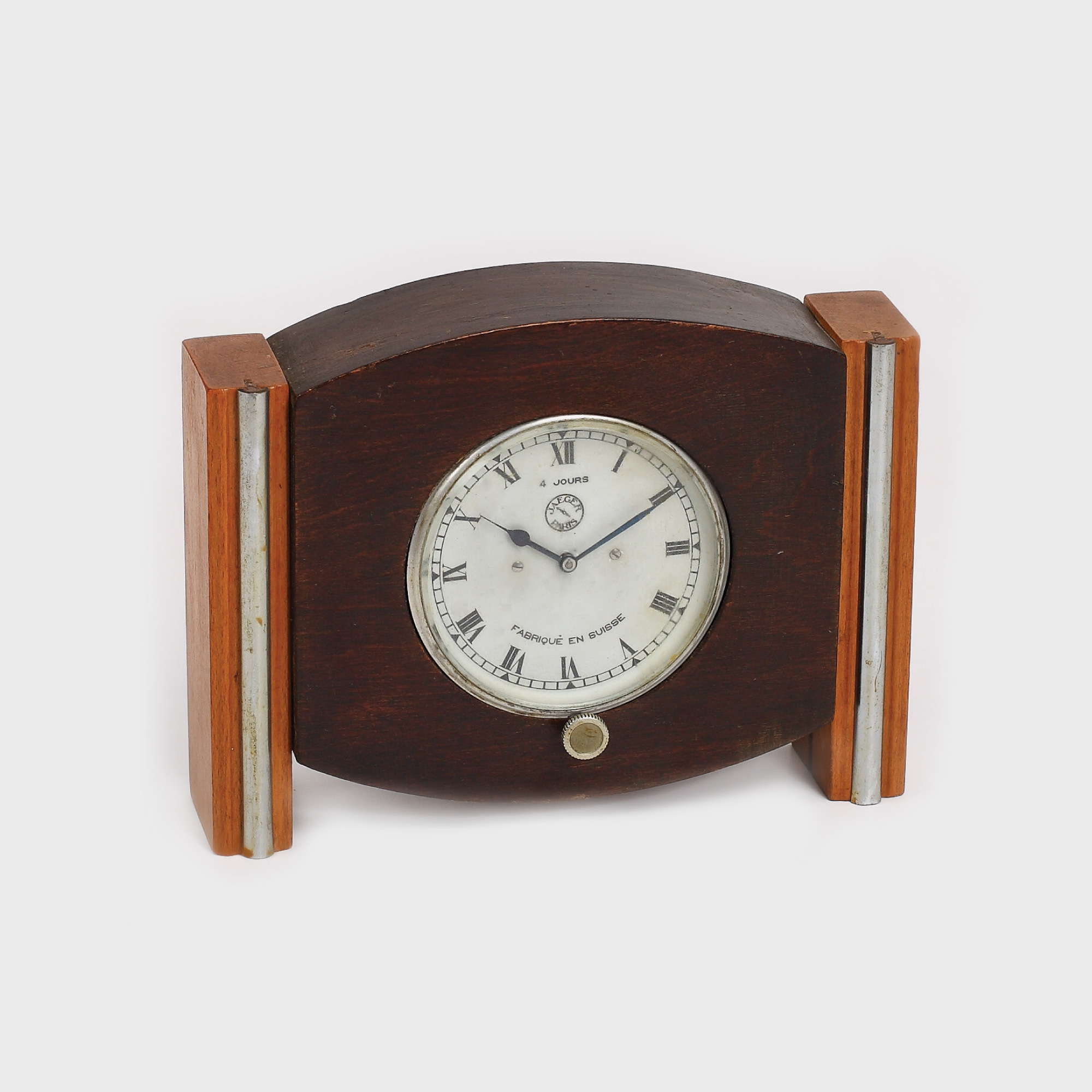 Ceas Art Deco, marca Jaeger Paris, pentru bordul maşinii, cca. 1930, piesă de colecţie