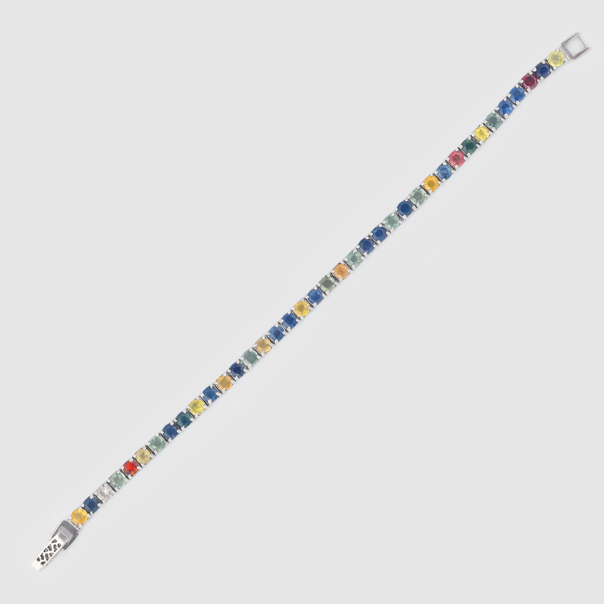 Brăţară din argint, ornată cu mix de safire colorate