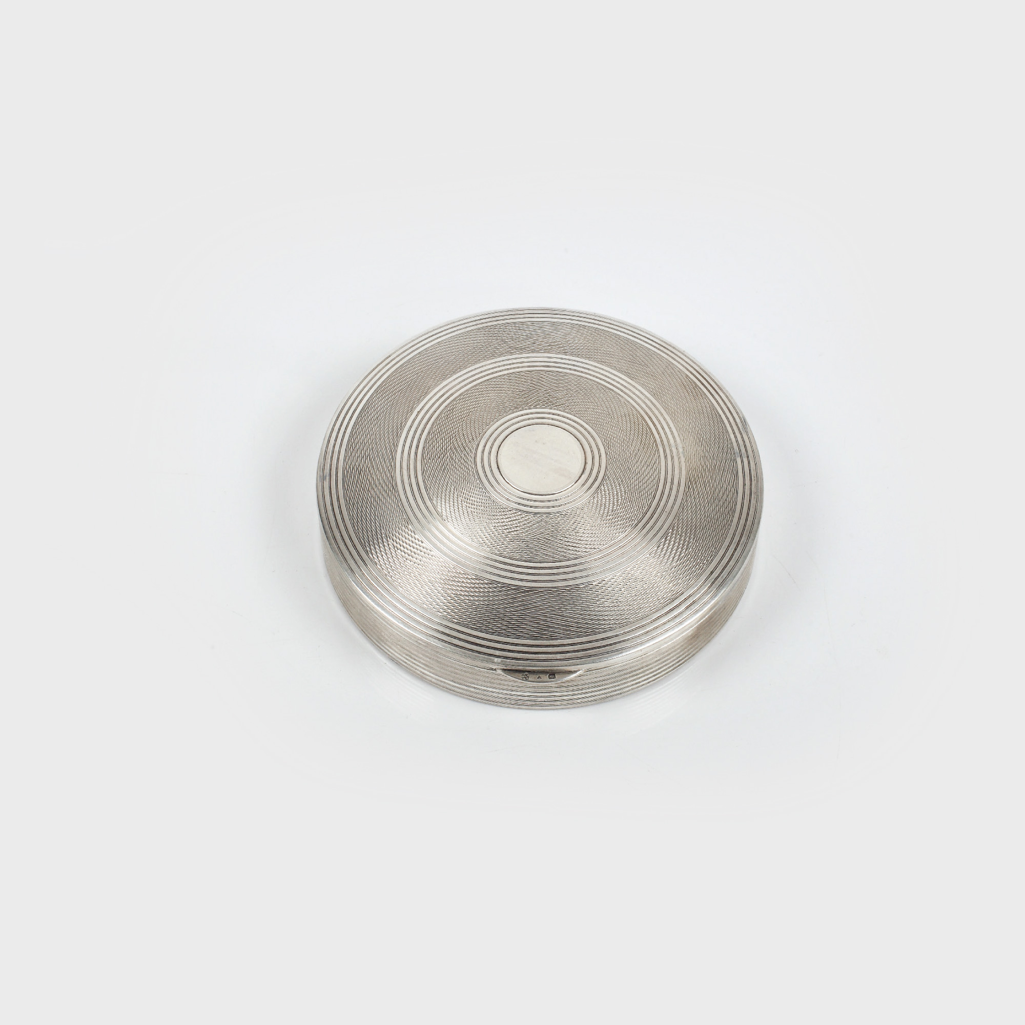 Cutie-necessaire Art Deco din argint, cca. 1942-1944
