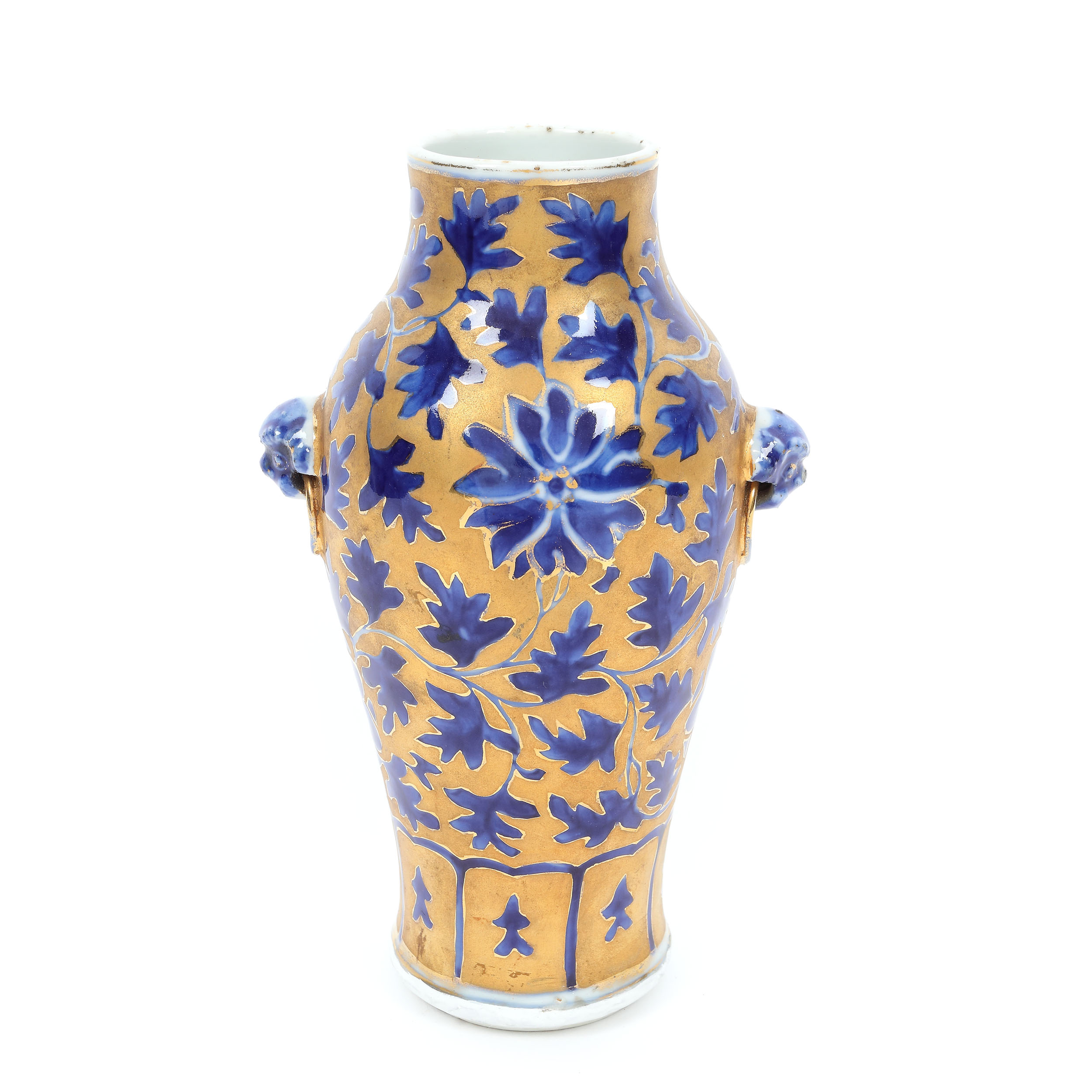 Gilded enameled porcelain vessel decorated with maple leaves and a chrysanthemum, the Jiaqing-Daoguang Period, China, circa 1820