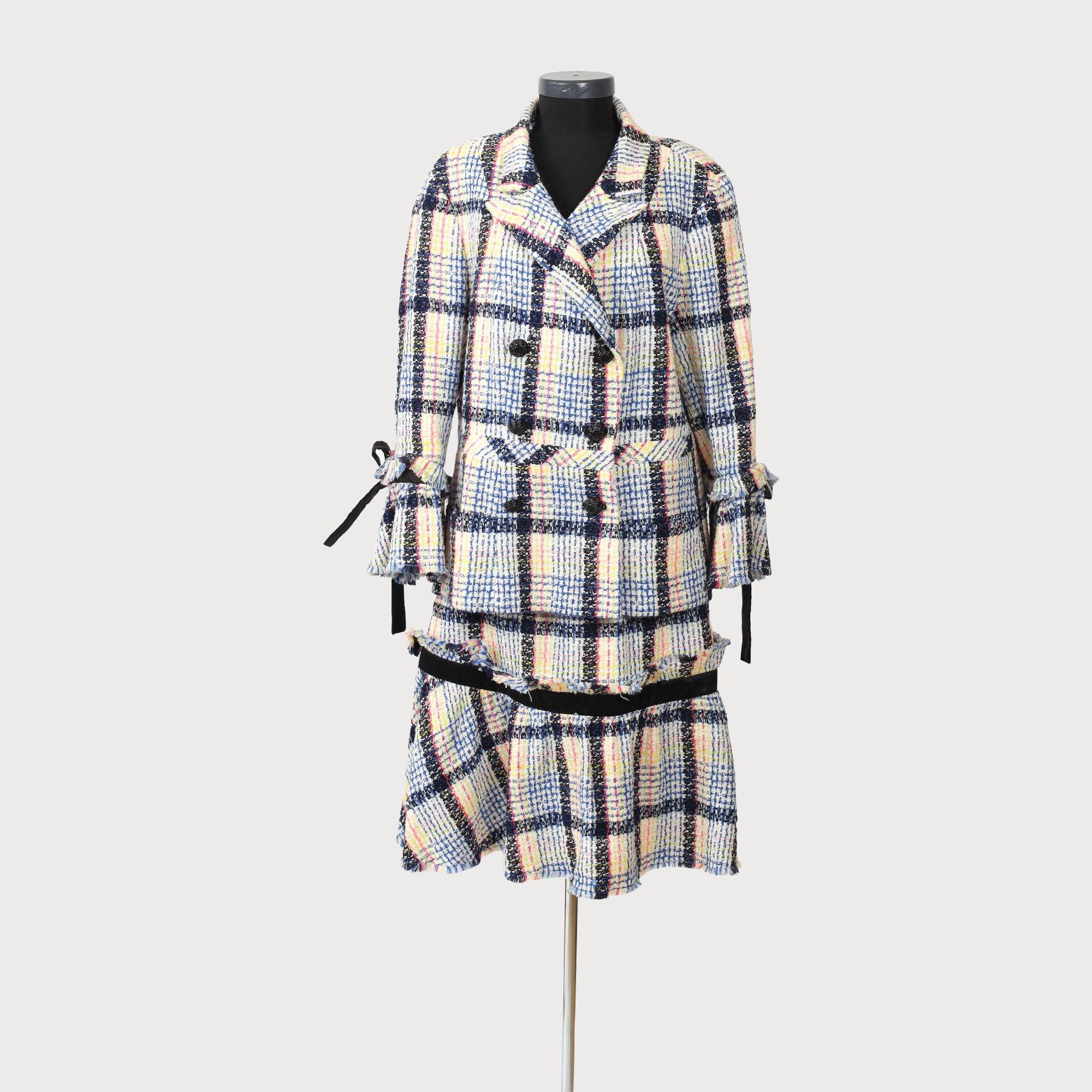 Costum Chanel "Vintage", designer Karl Lagerfeld