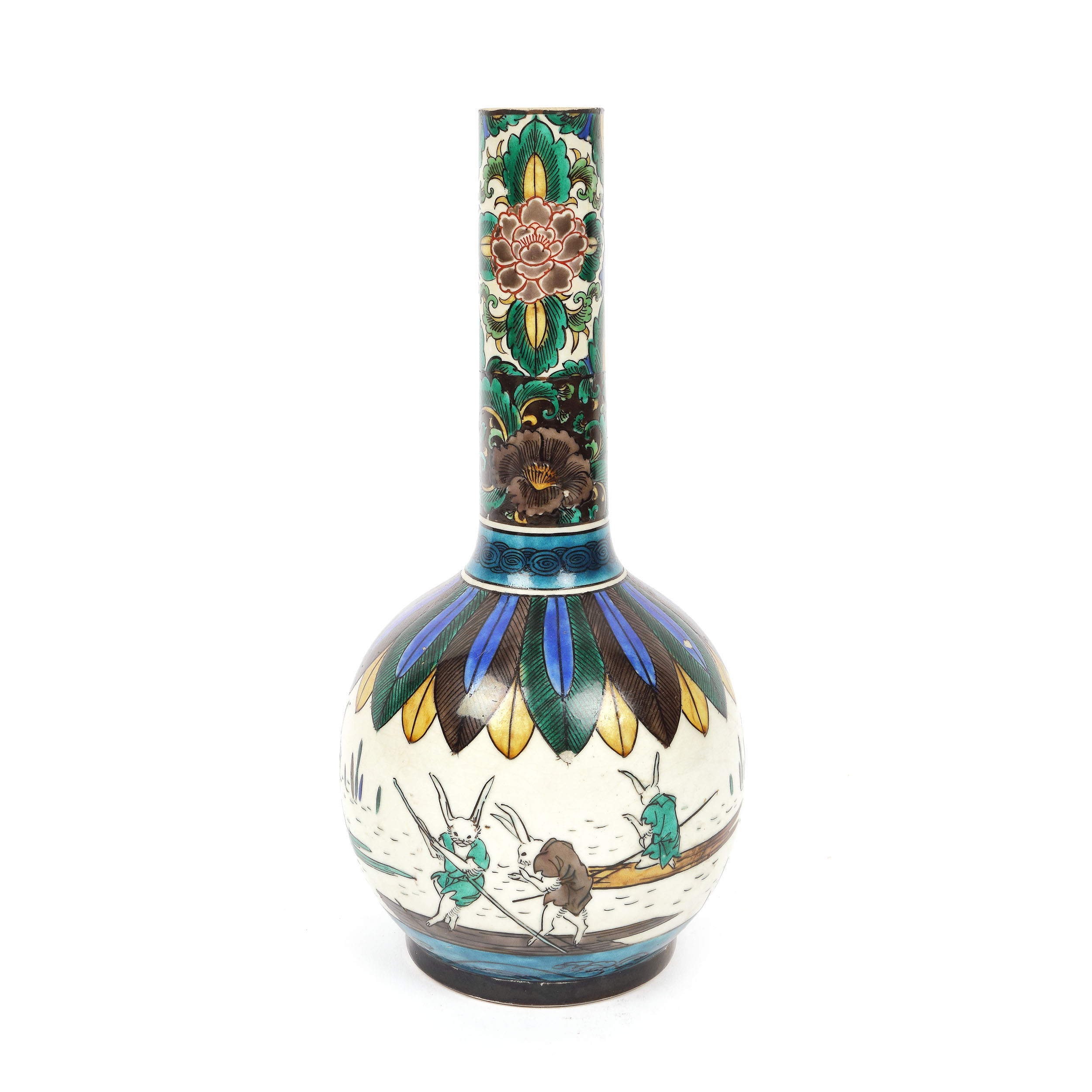Vas din ceramică glazurată, decorat cu iepuri antropomorfi, purtând marca ”Yoshidaya Ko Kutani Fuku”, perioada Edo, Japonia, începutul sec. XIX 