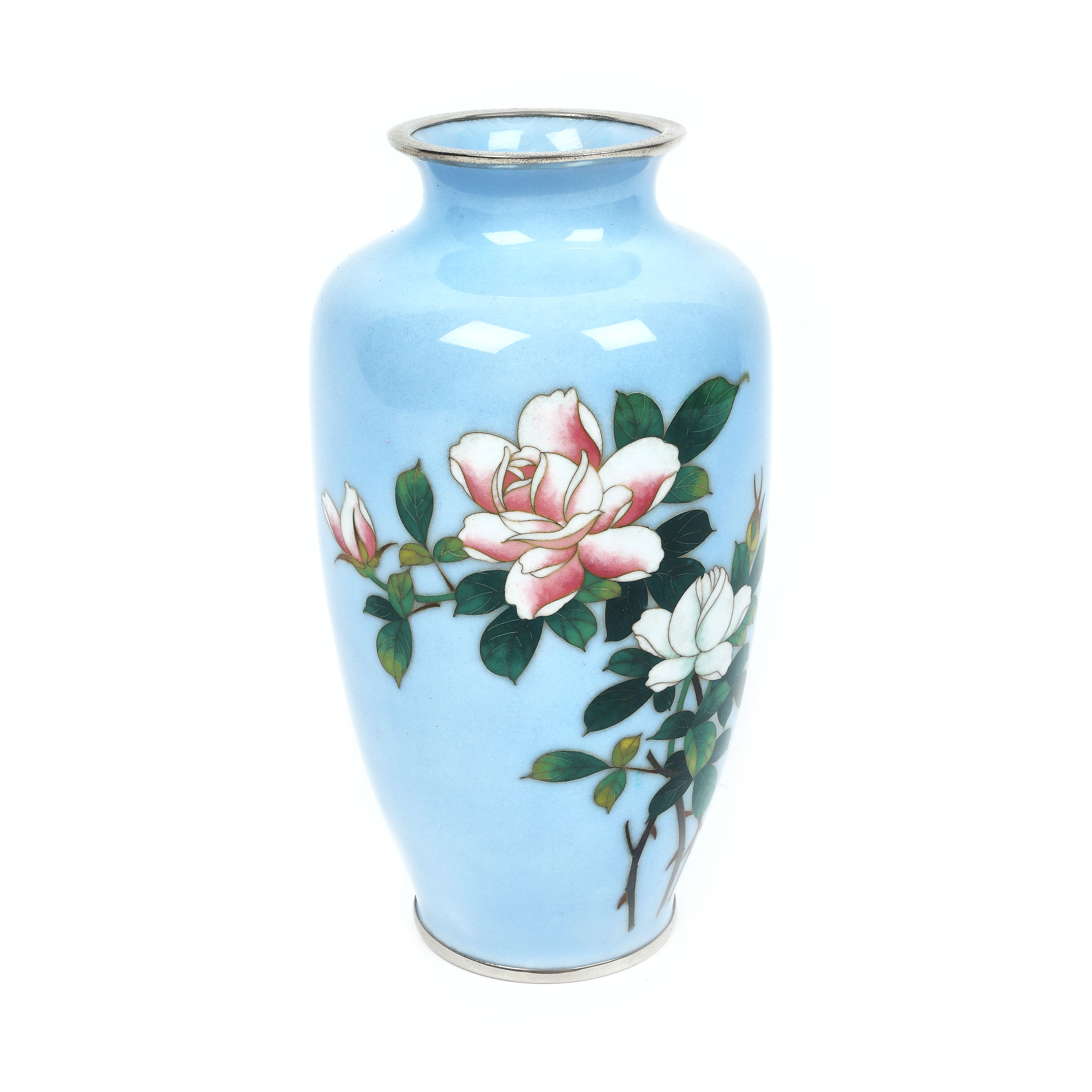 Vas decorat în manieră cloisonné, cu intarsii din argint pe fond din argint, atelier Sato Kazuhide, sfârșitul perioadei Meiji, Japonia, începutul sec. XX