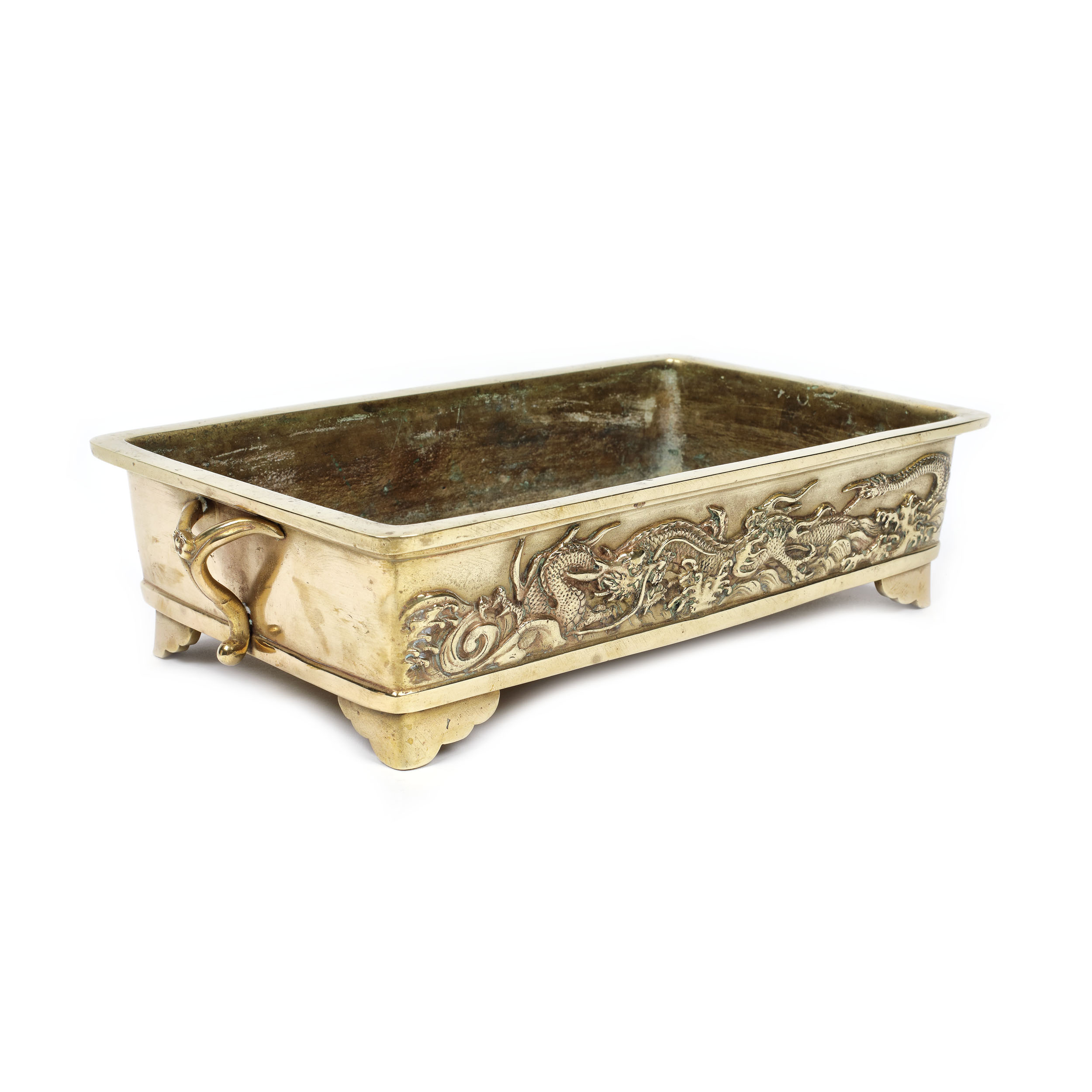 Brûle-parfum made of bronze, decorated with the Dragon motif, the Qing Era, China, the 18th-19th century