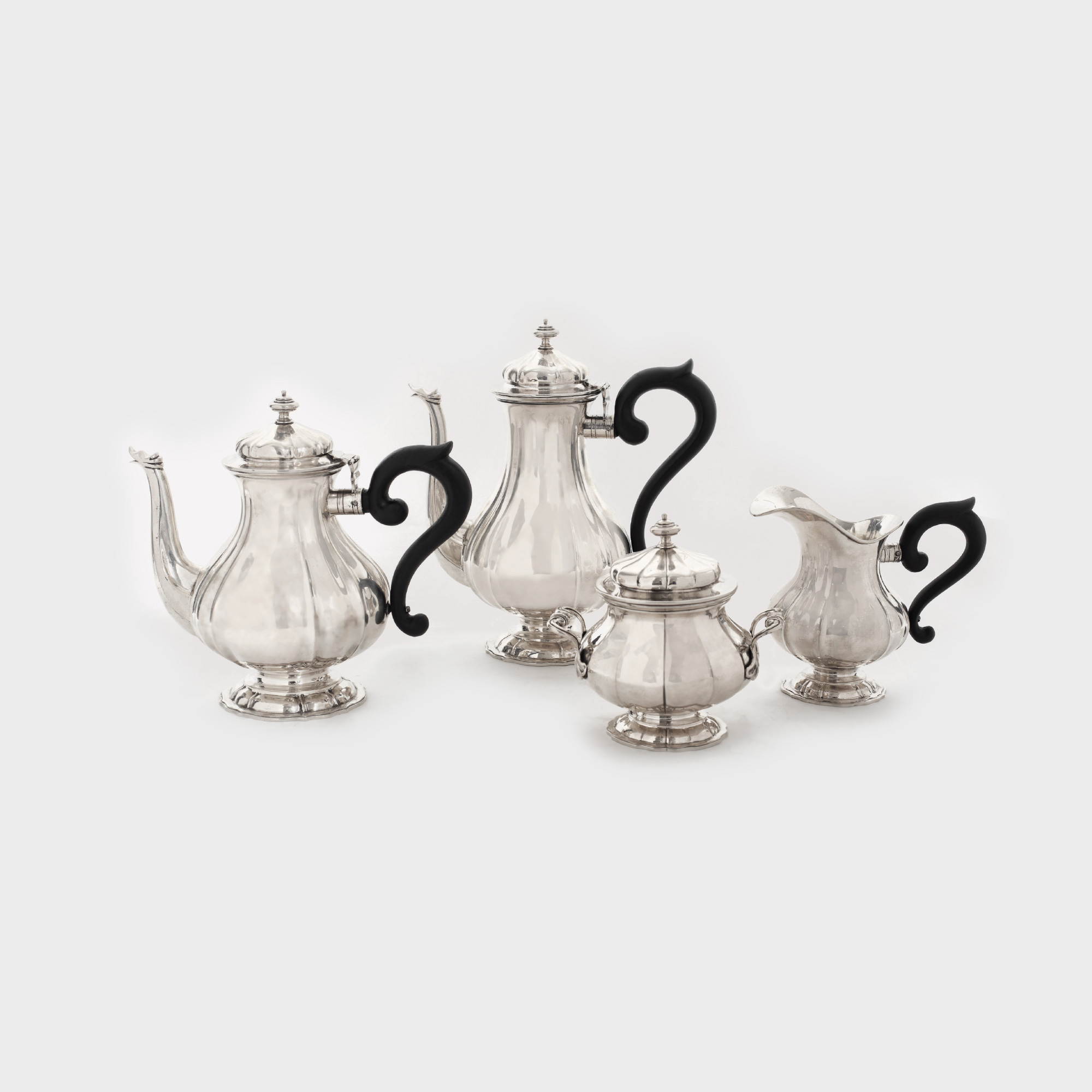 Elegant serviciu Biedermeier, din argint, pentru ceai/cafea, sfârșitul sec. XIX