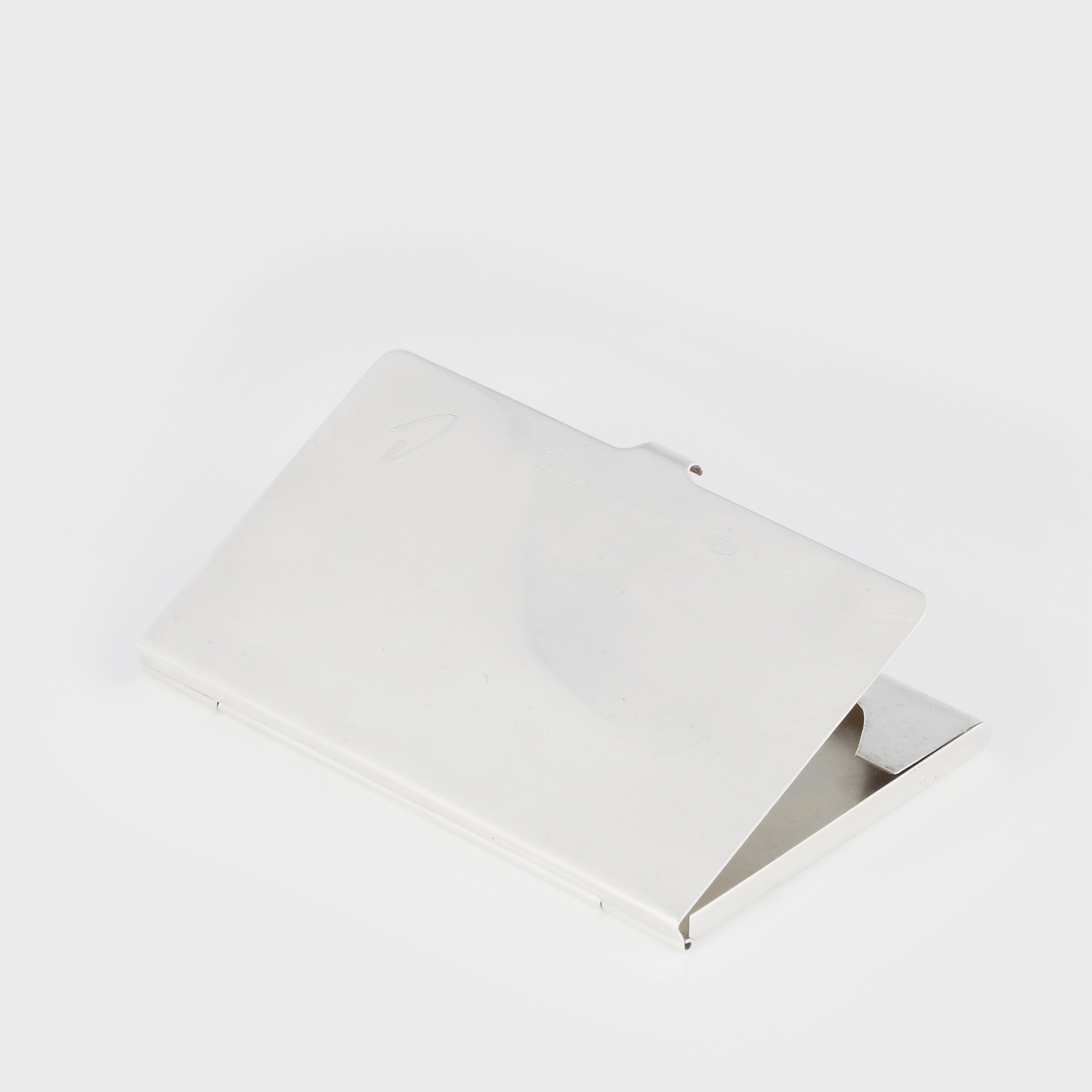 Port-card din argint Tiffany, design contemporan