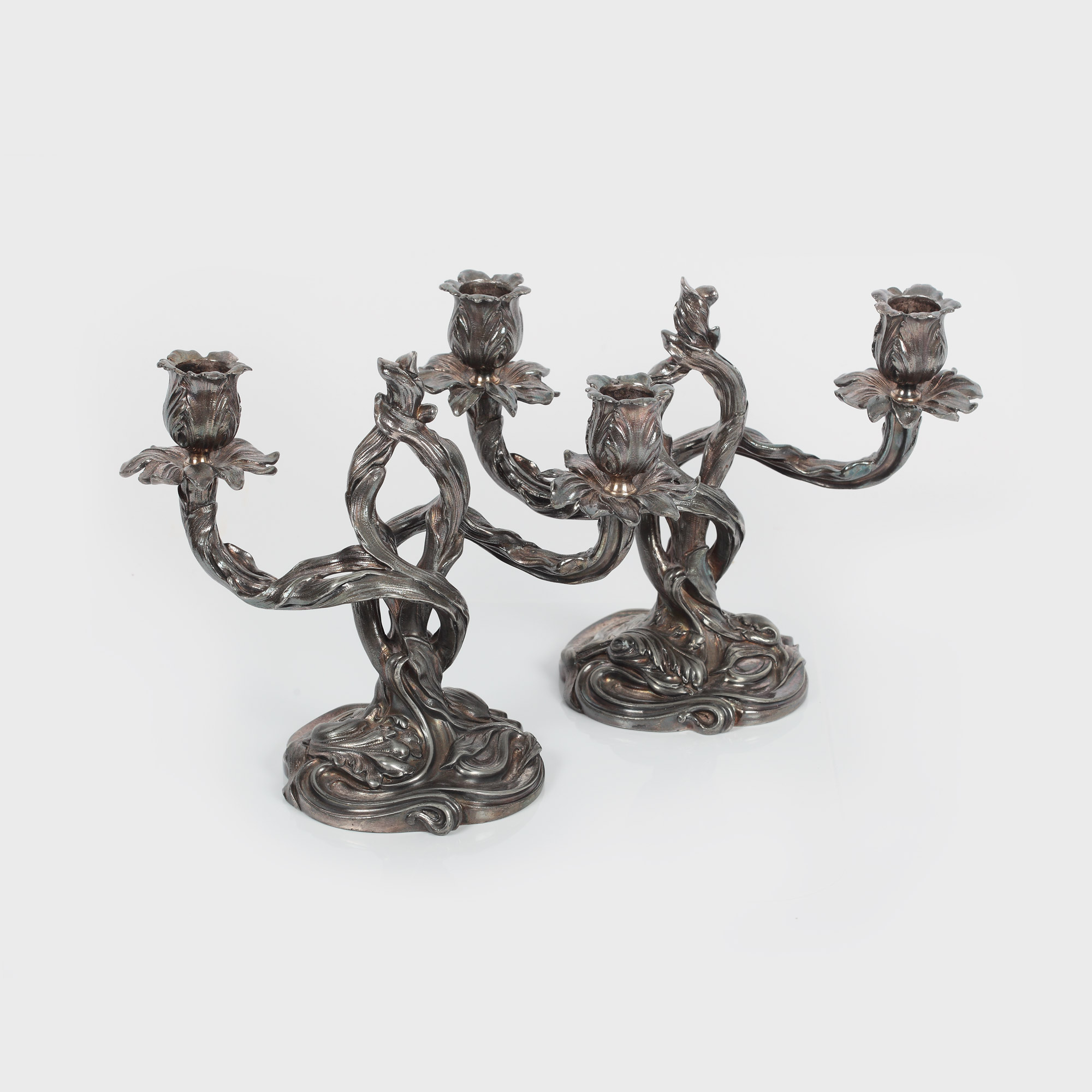 Pereche de sfeșnice Victor Saglier, stil Art Nouveau, cu câte două lumini, cca. 1900