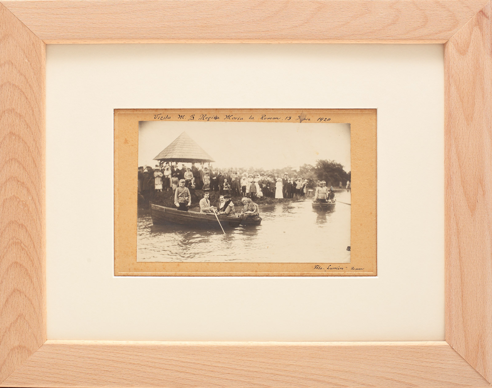 Fotografie vizita Reginei Maria la Roman, iunie 1920