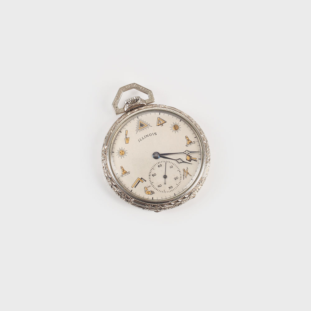 Ceas Illinois, de buzunar, din argint aurit, cu însemne masonice, monogramat