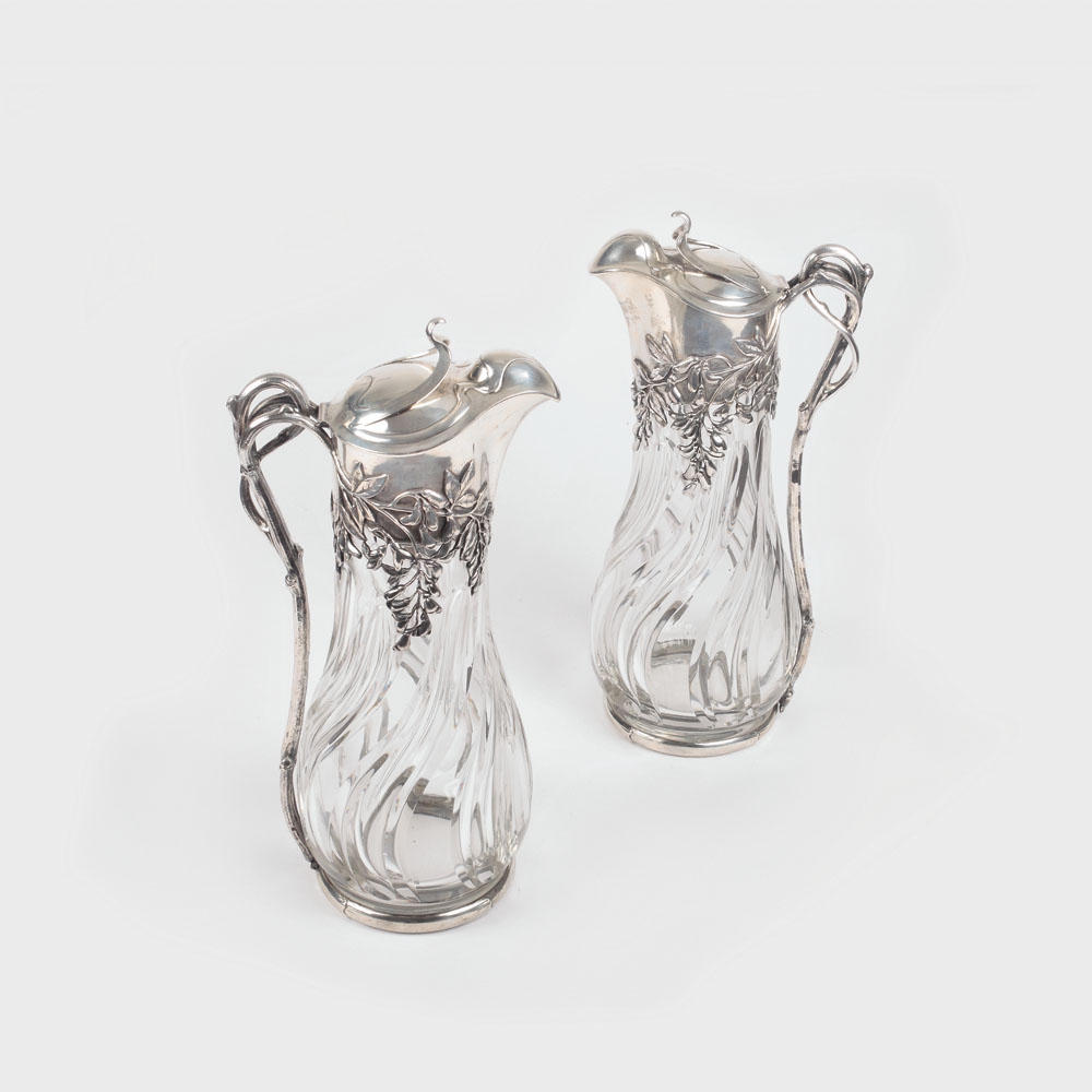 Pereche de carafe vieneze monumentale Art Nouveau, din cristal și argint, pentru vin, cca. 1900
