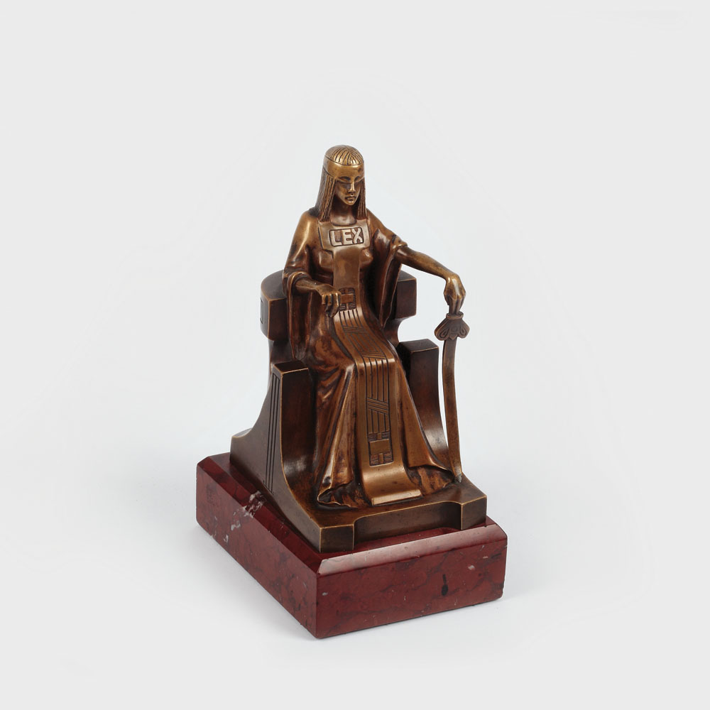 Sculptură decorativă Jugendstil, reprezentând Justiția, cca. 1910