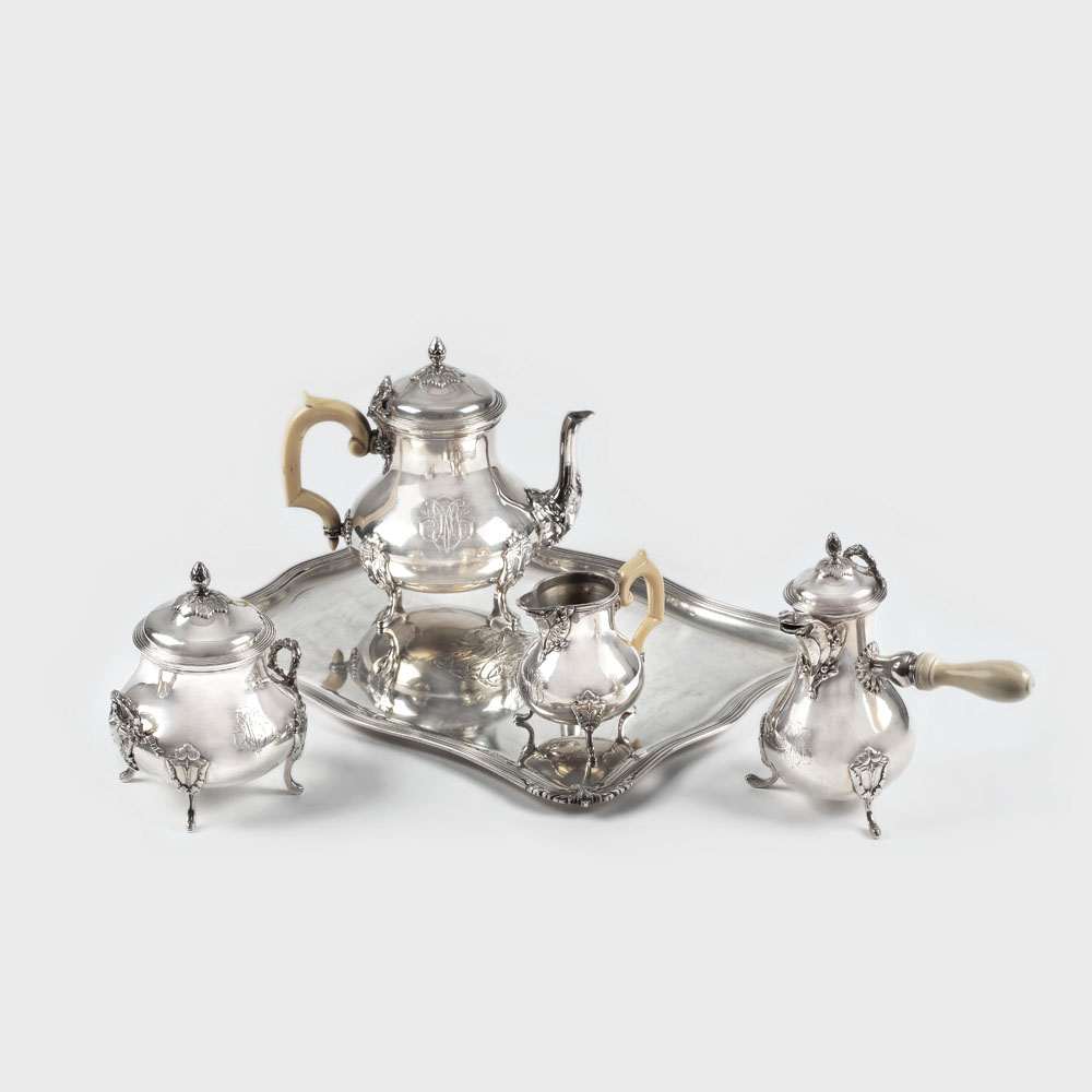 Serviciu Boin-Taburet de ceai și cafea cu tavă, din argint și fildeș, decorat în manieră Neo-clasică, cca. 1880