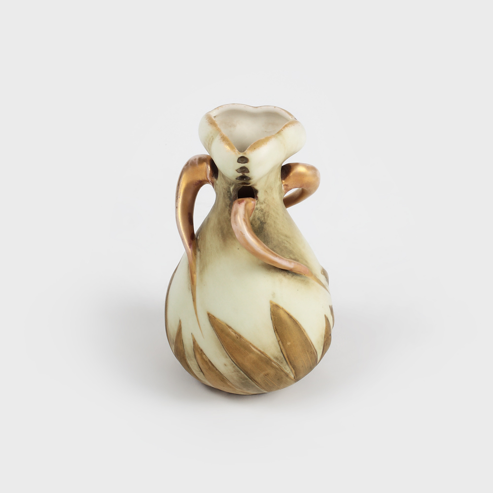 Solifloră Amphora, piesă Art Nouveau de colecţie, glazurată cu pulberi de aur, cca 1892-1905