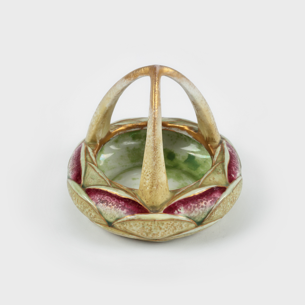 "Fleur de lotus", coşuleţ Ernst Wahliss, glazurat cu aur coloidal, stil Art Nouveau, cca 1899-1910