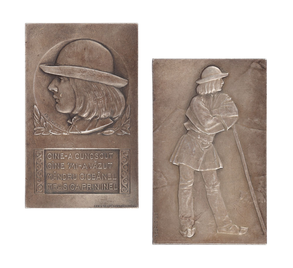 Plachetă din argint, reprezentând alegoric pe principele Carol al II-lea adolescent drept ciobănașul mioritic, sculptată de Frederic Storck