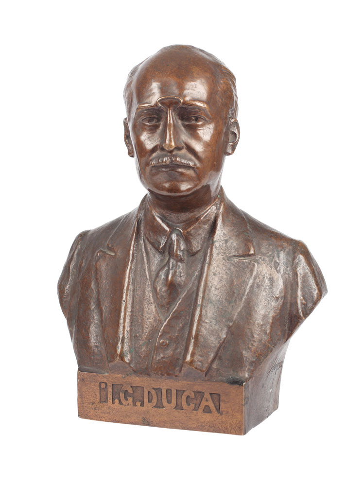 Bust I. G. Duca