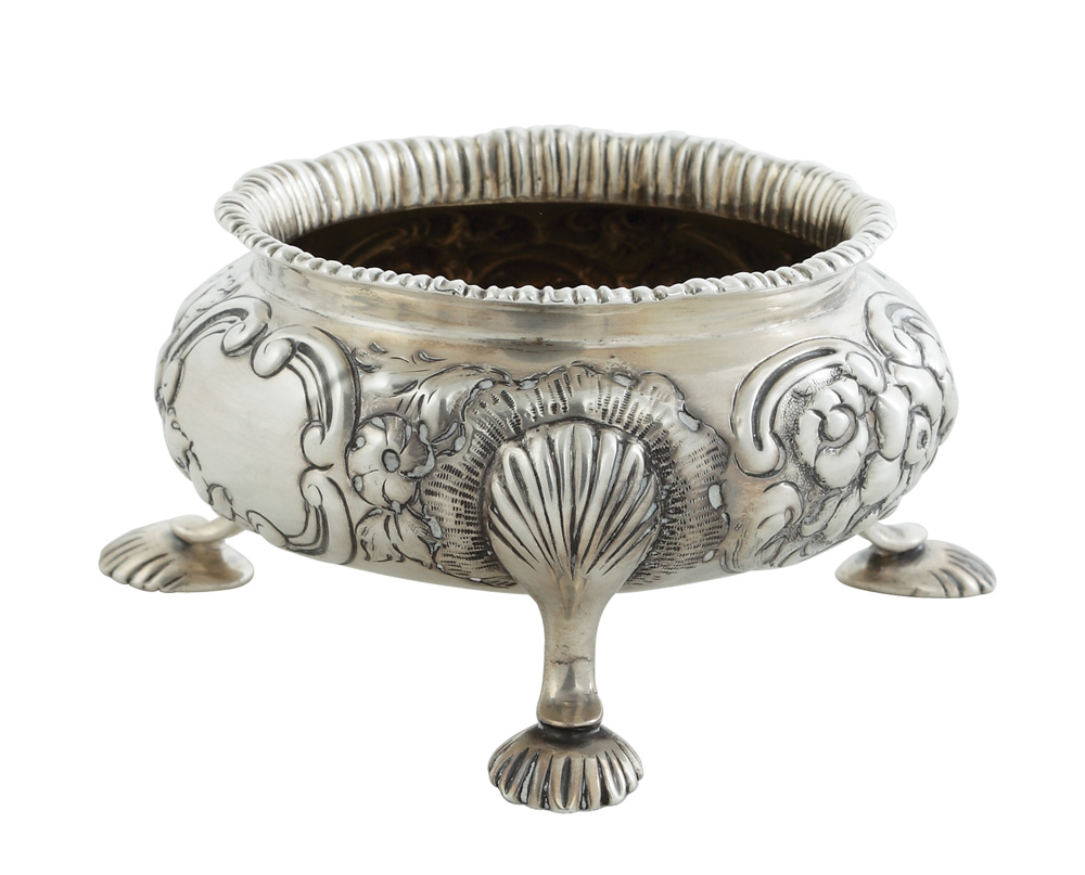 Muștarieră din argint Robert Harper, decorată cu motiv scoică, 1875