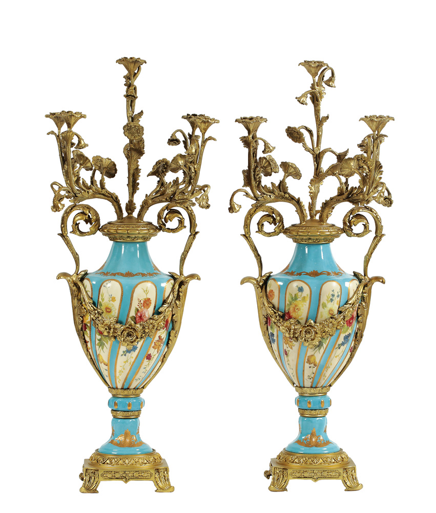 Pereche de sfeşnice eclectice monumentale pictate