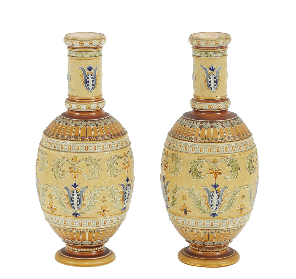 Pereche de vase ceramice Villeroy & Boch, decorate cu motive florale