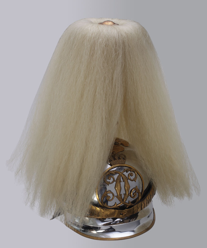 Coif de paradă, de colecţie, cu cifrul regelui Carol I