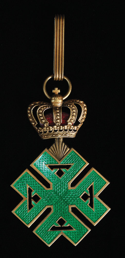 Ordinul Ferdinand I, grad de comandor, din argint aurit, design al celebrului bijutier Joseph Resch, 1929 – 1937