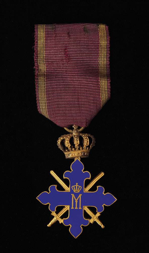 Ordinul Mihai Viteazul, Clasa a III-a, cu spade, model 1944