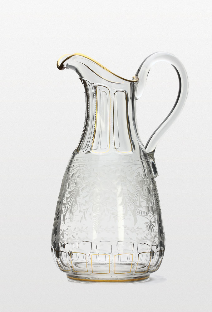 Carafă cu motiv floral