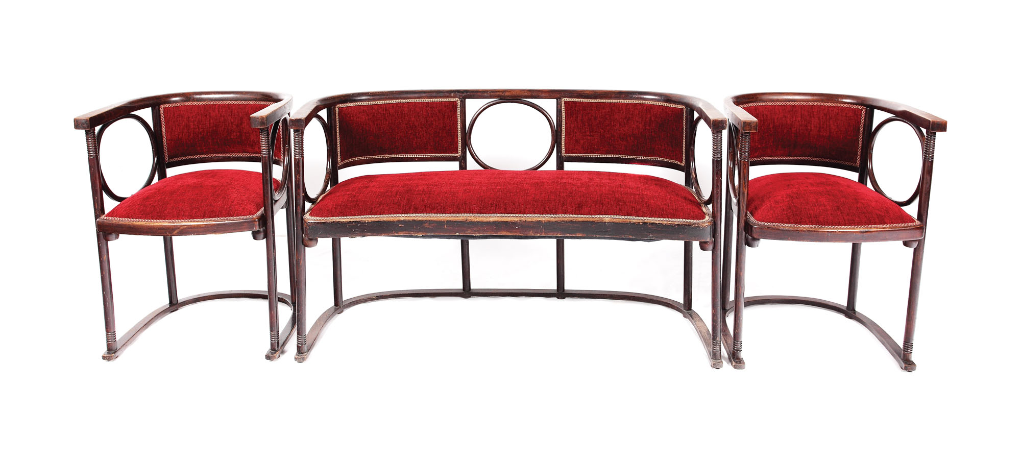 Garnitură de salon Mundus, formată dintr-o canapea și două scaune, cca. 1905, designer Josef Hoffmann, provine din colecția Prințului Ghica