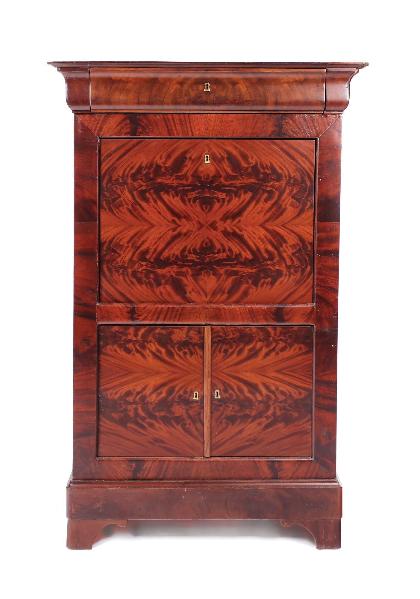 Monumental cabinet secretaire în stil Biedermeier, sfârșitul sec. XIX, provine din colecția Prințului Ghica
