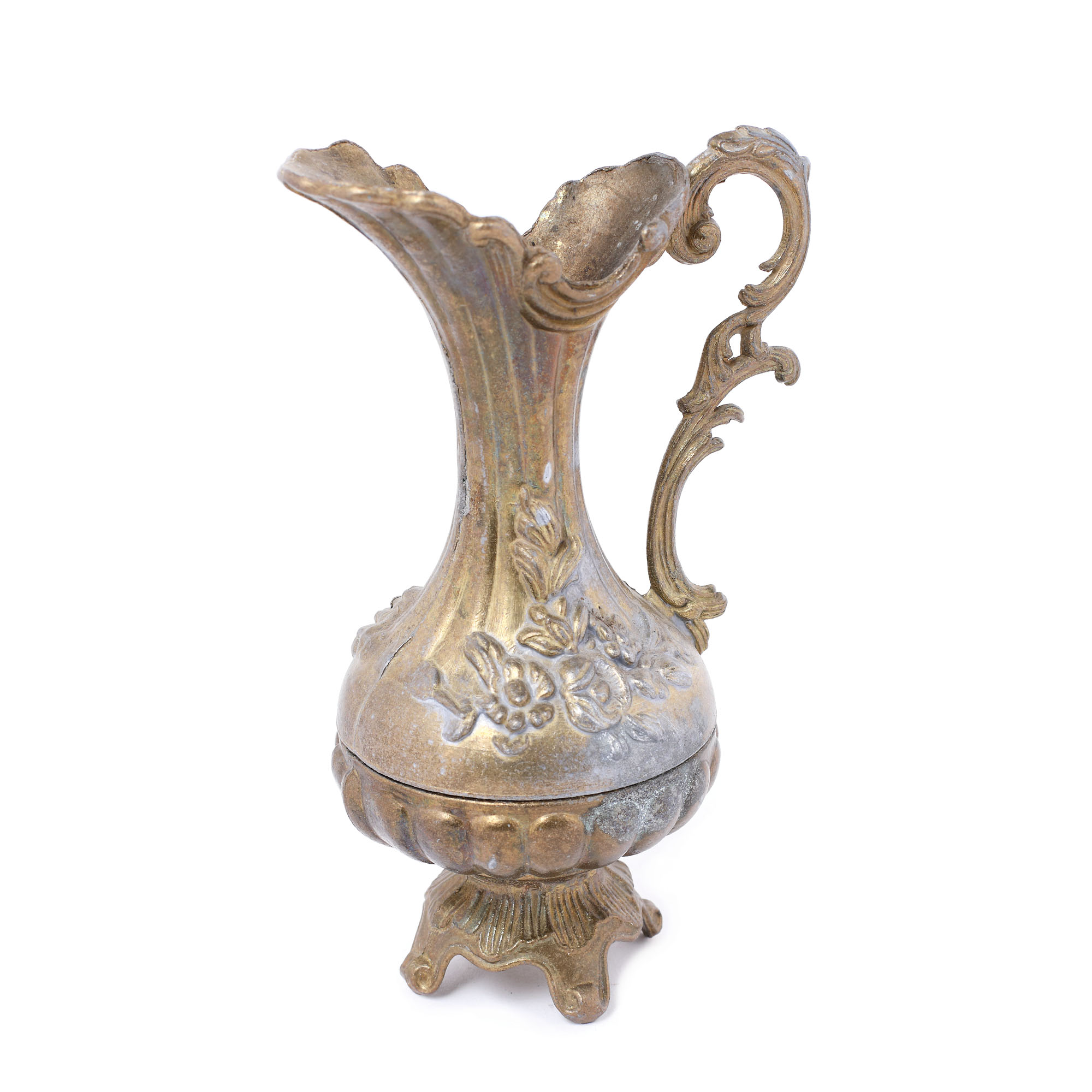 Carafă Neo-Rococo, provine din colecția actriței Stela Popescu
