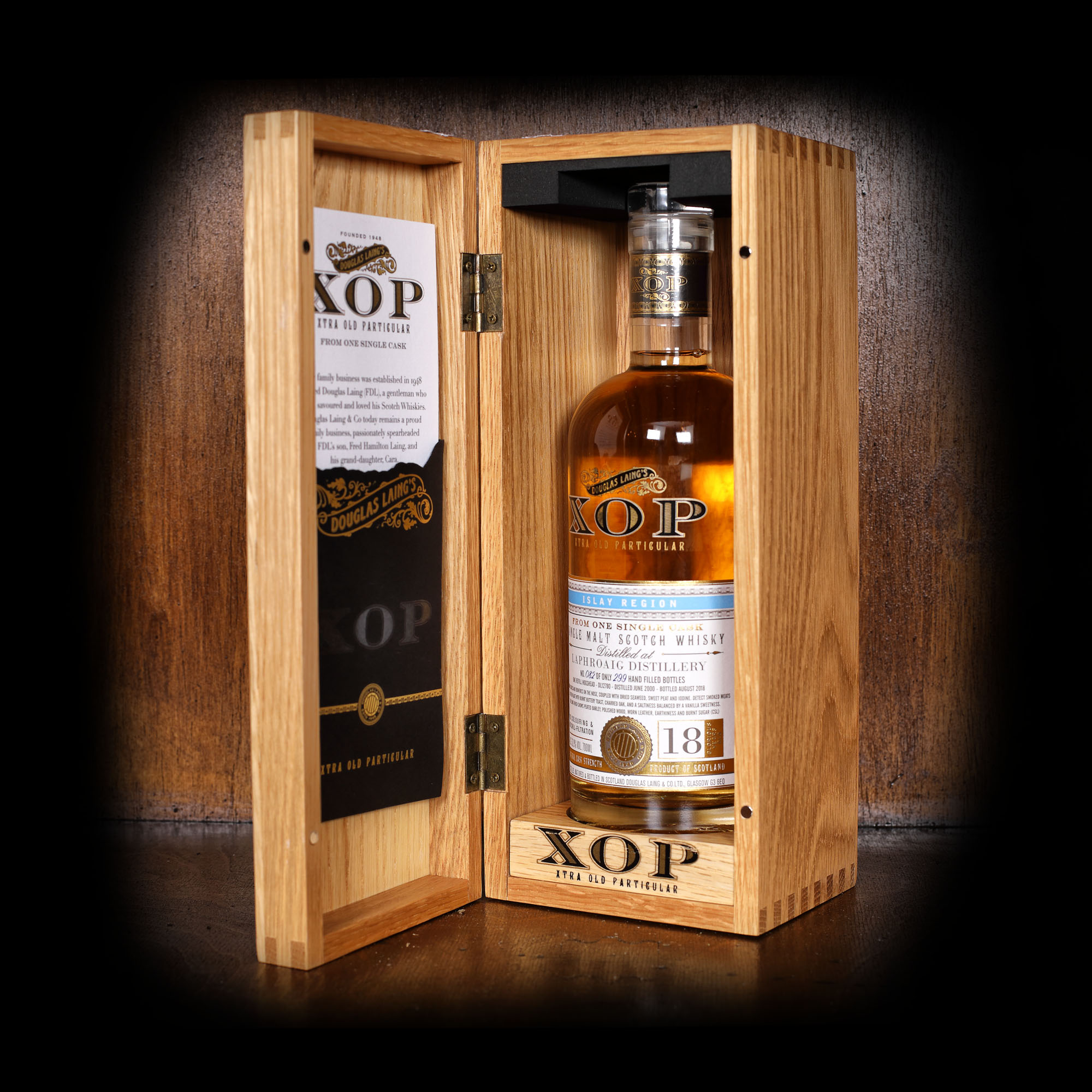 Laphroaig, 18 ani, 1st x 75cl