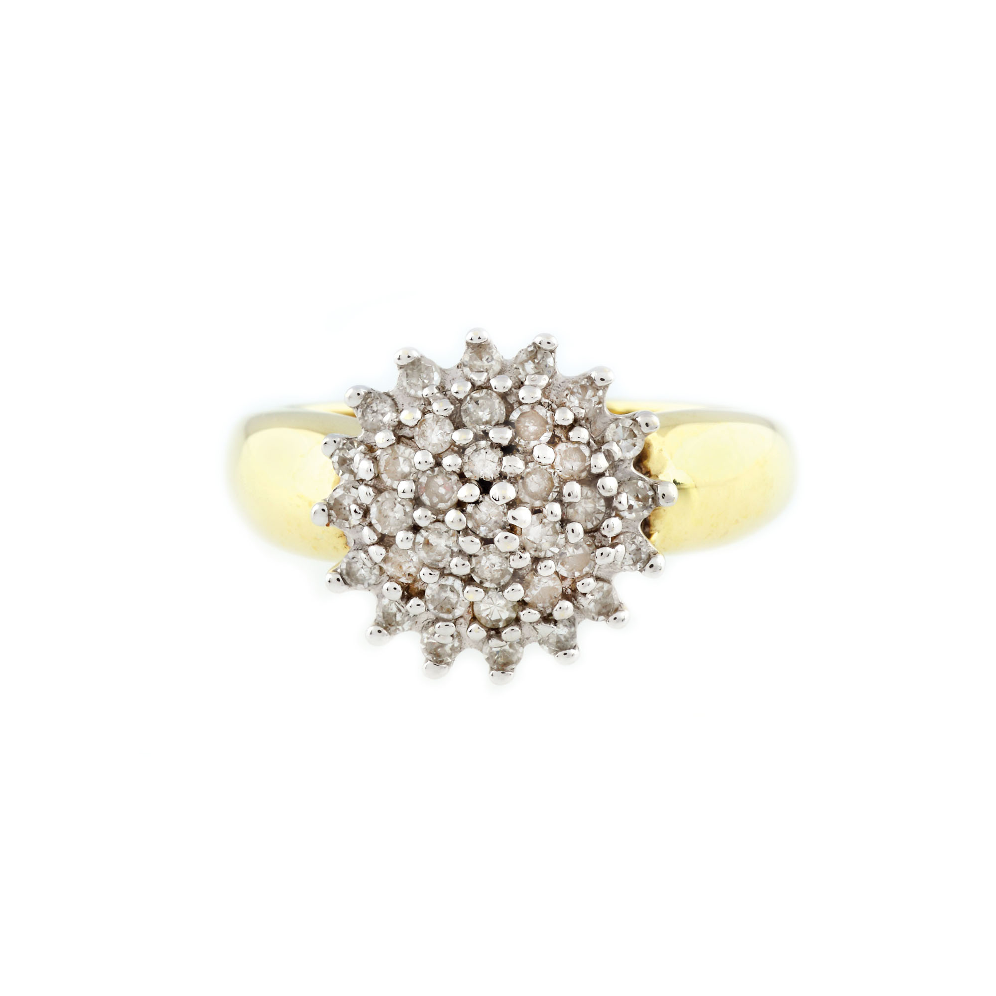 ”White star” - inel din aur, decorat cu diamante