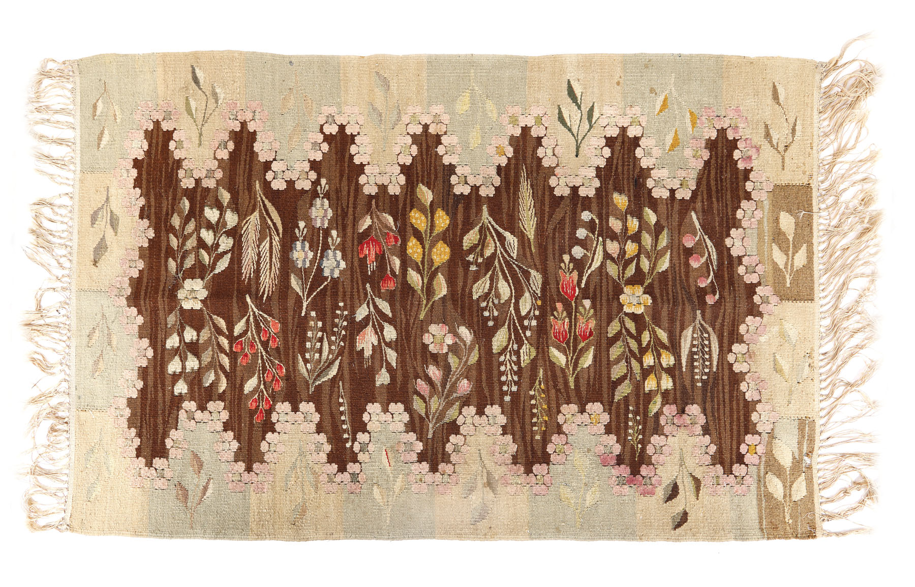 Carpetă oltenească, din lână, decorată cu motive vegetale, provine din colecția pictorului Brăduț Covaliu