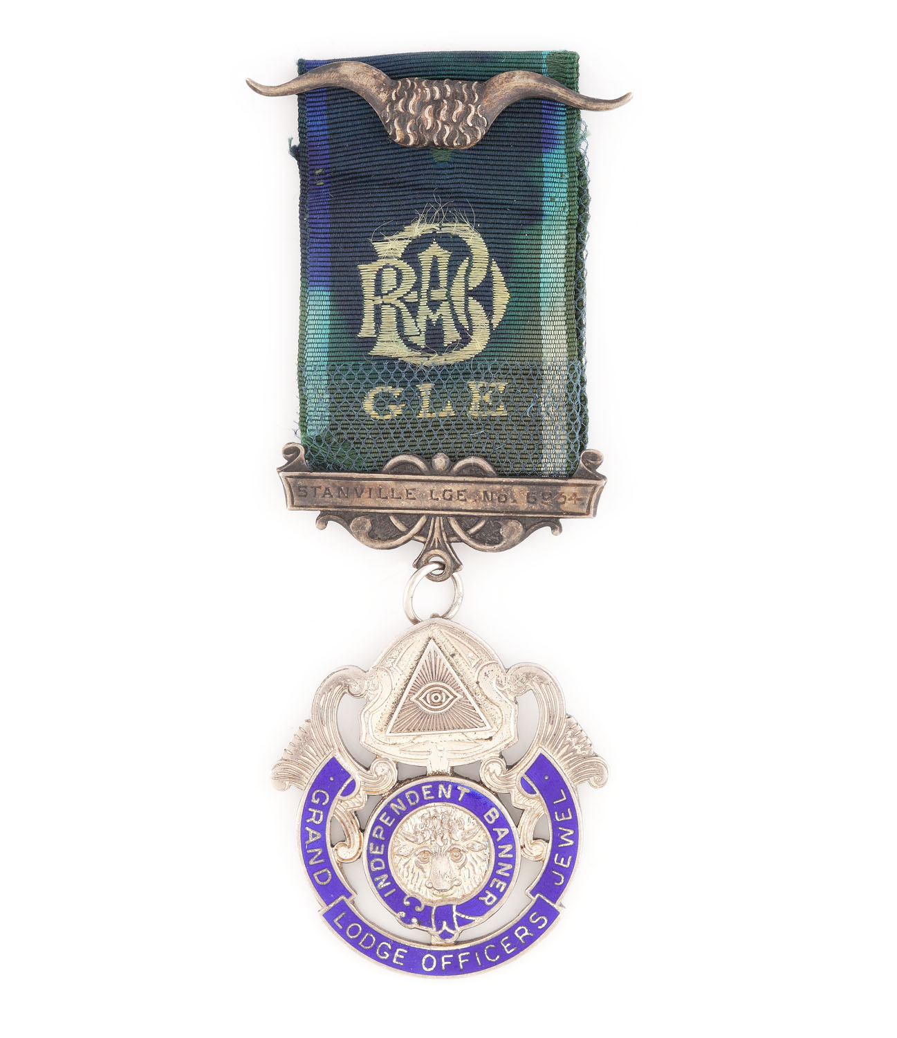 Ordin masonic din argint al ”R.A.O.B.”, prezentat lui O. Patterson de către loja "Stanville" nr. 6934, 1977