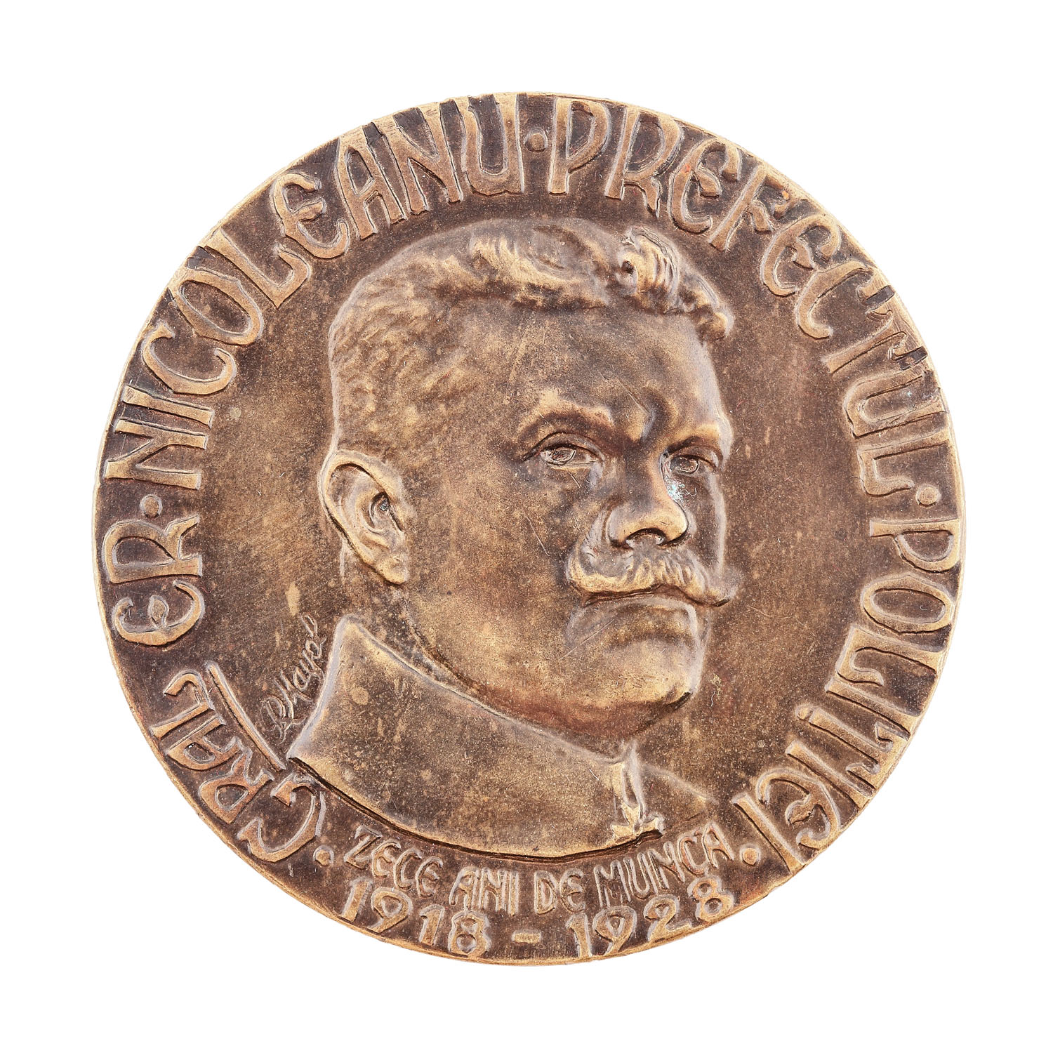 Medalie ”Generalul Er. Nicoleanu - Prefectul Poliției, zece ani de munca 1918-1928 - Omagiu străjerului capitalei”, gravor Moise Carniol și R. Mayol, 1928