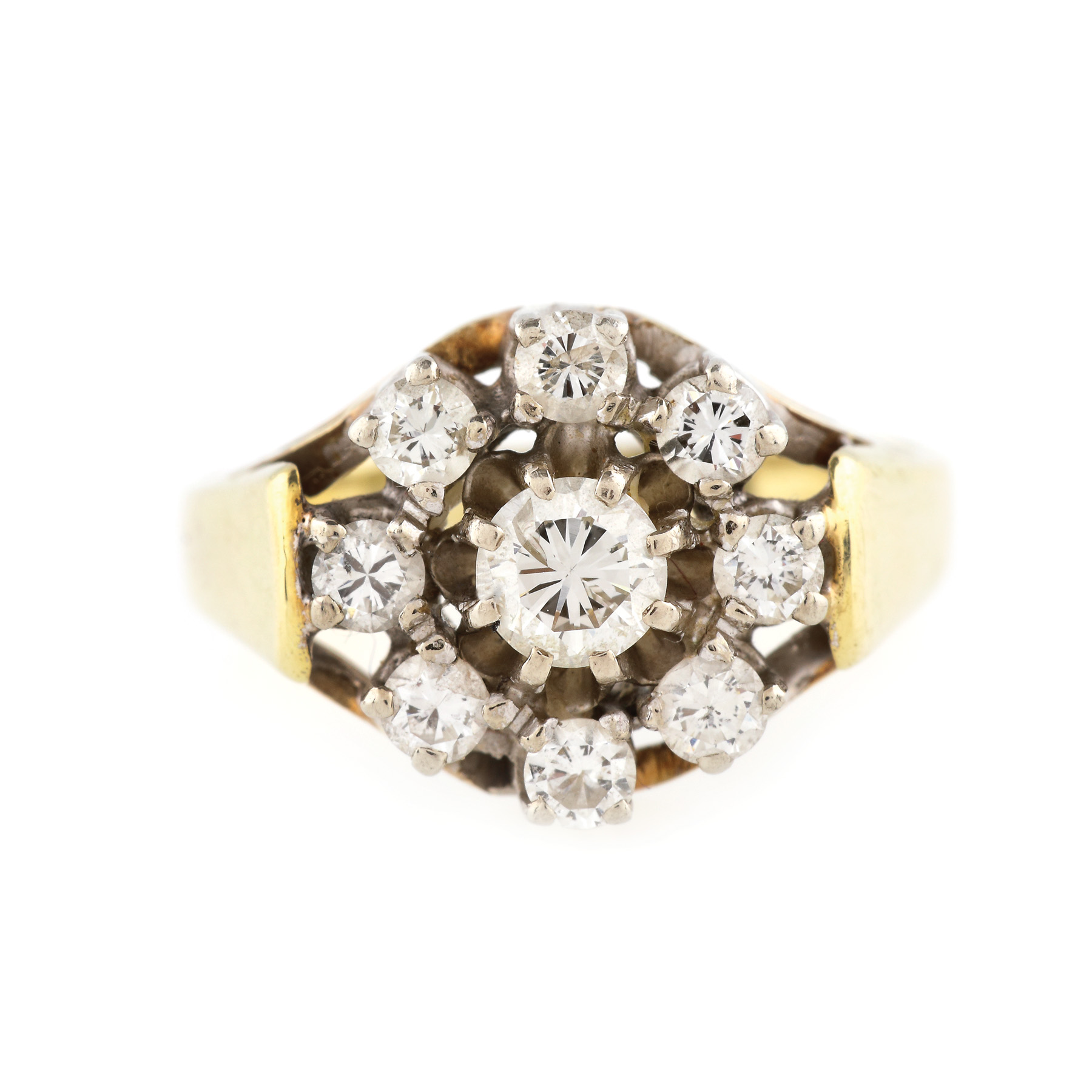 Inel din aur, decorat cu diamante dispuse în model floral