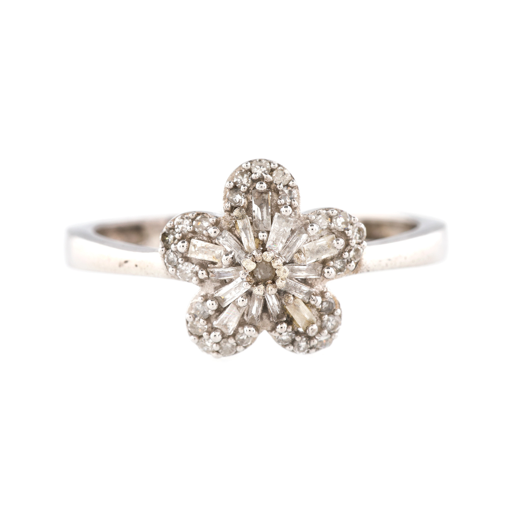 Inel din argint, cu model floral, decorat cu diamante