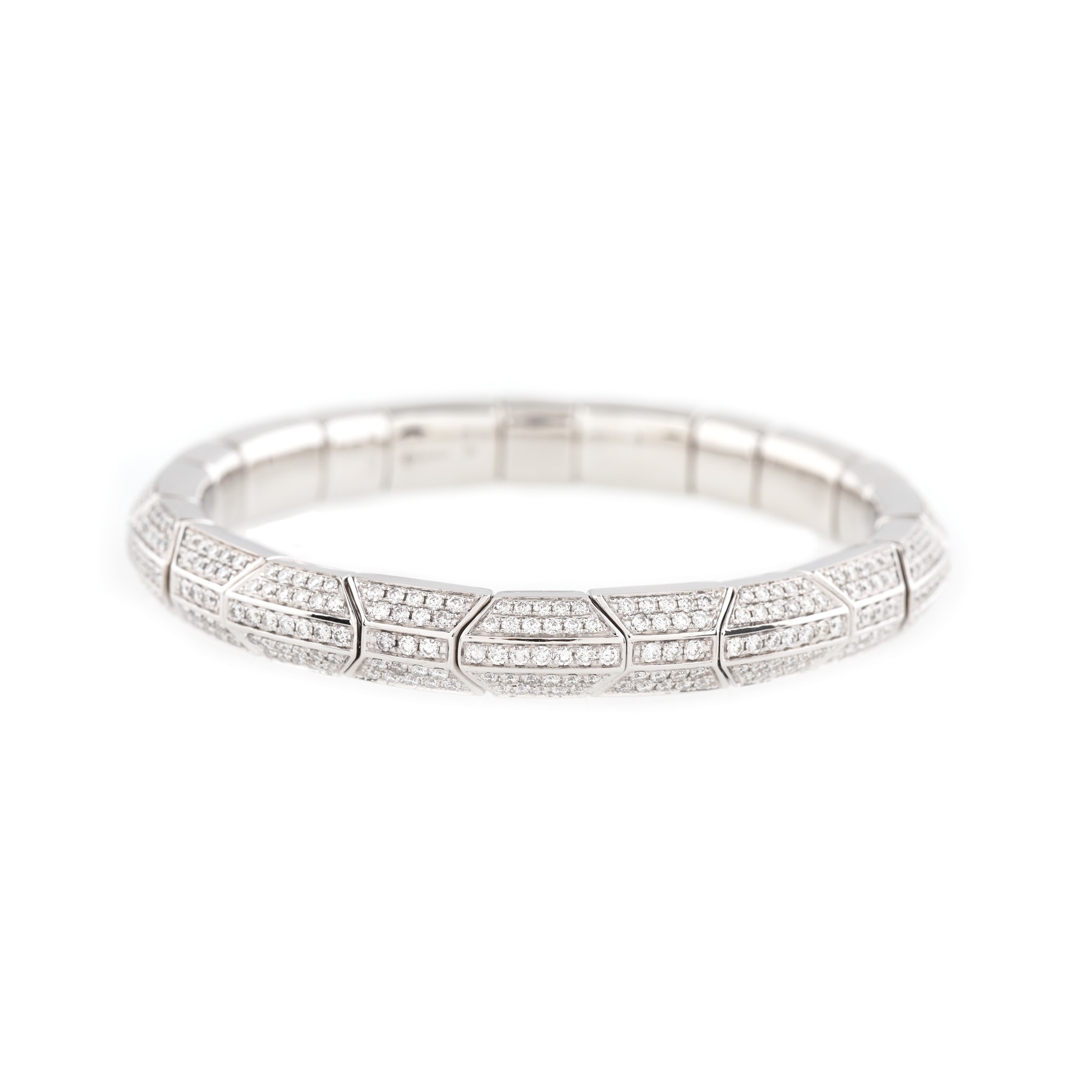 Brățară unisex din aur alb, pavată cu 500 de diamante