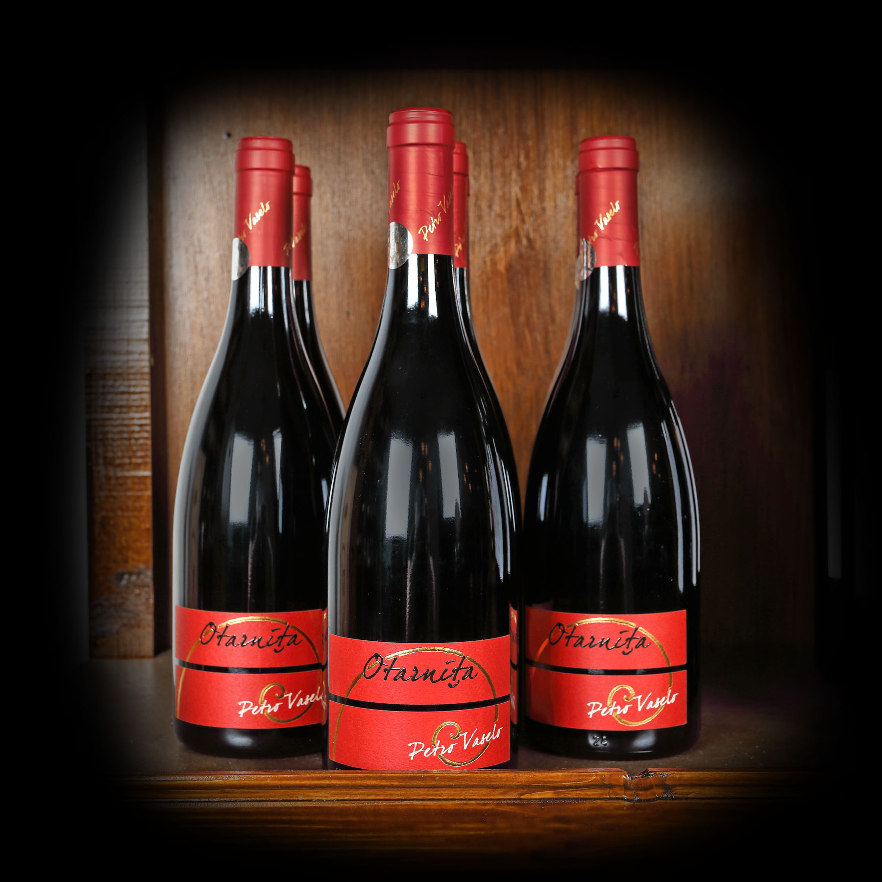 Lot de vin Petro Vaselo Otarnita, Pinot Noir, 2017, 7st x 0,75l