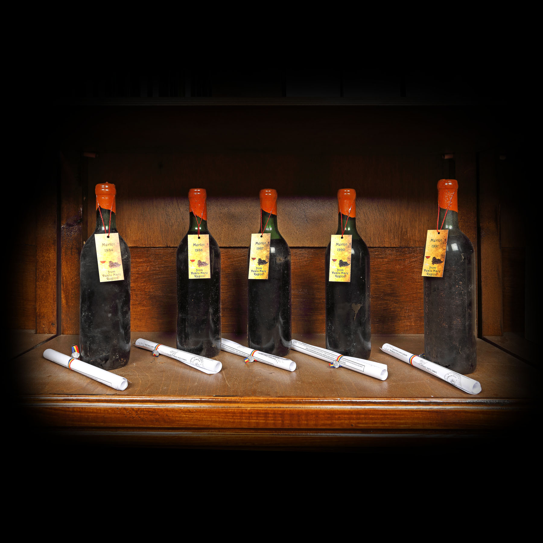 Verticală de vinotecă, Merlot, Dealu Mare, anii '80-'90, 5st x 0,75l