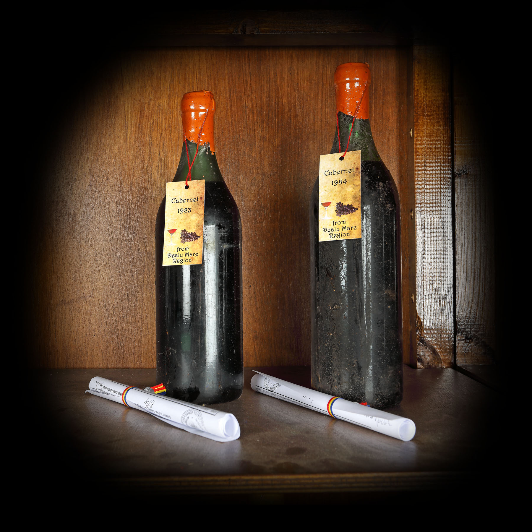 Cabernet Sauvignon de vinotecă, Dealu Mare, anii '80, 2st x 0,75l