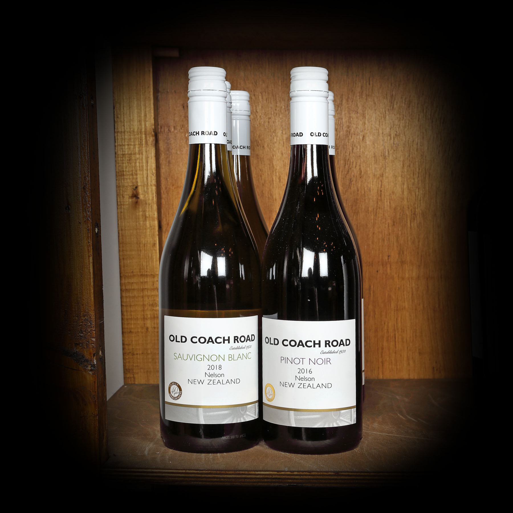 Vinuri Sauvignon Blanc și Pinot Noir, Old Coach Road, Noua Zeelandă, 2016, 2018, 6st x 0,75l 