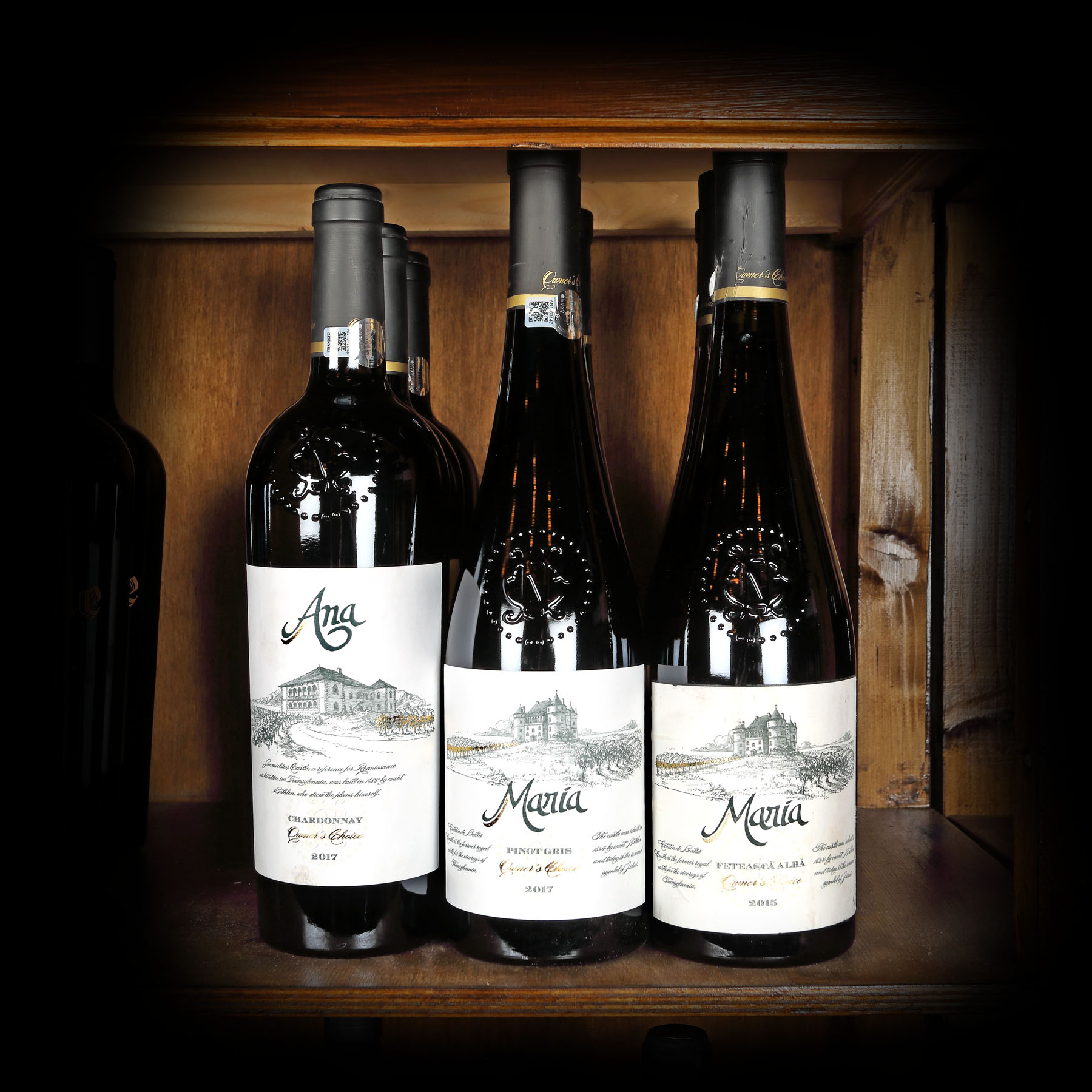 Lot de vinuri albe (Chardonnay, Fetească Albă, Pinot Gris) din gama OWNER'S CHOICE (Ana și Maria) by Jidvei, 2015-2017, 9st x 0,75l