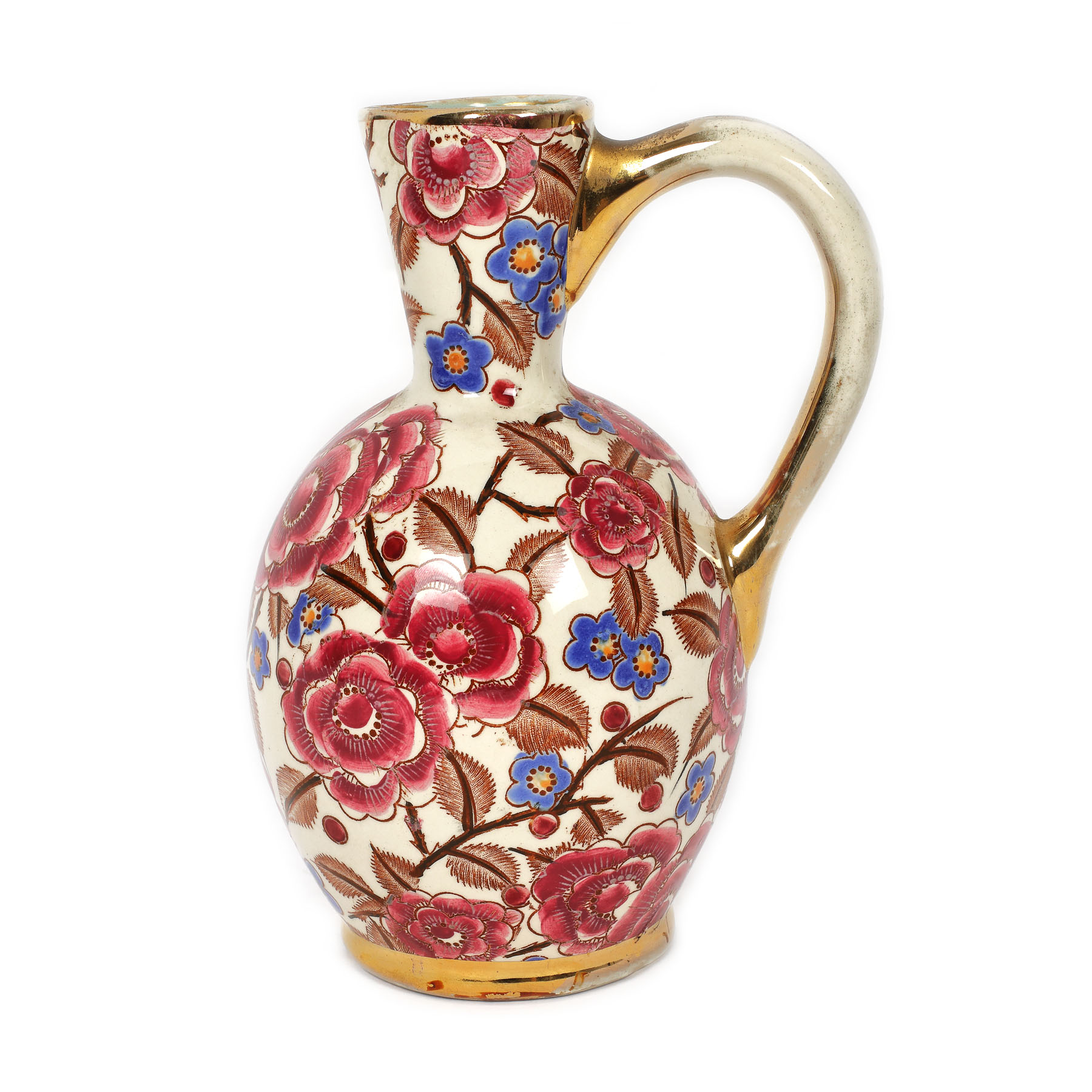Cană Boch Frères cu ansă, din ceramică pictată cu email și foiță de aur cu decor floral, cca. 1900
