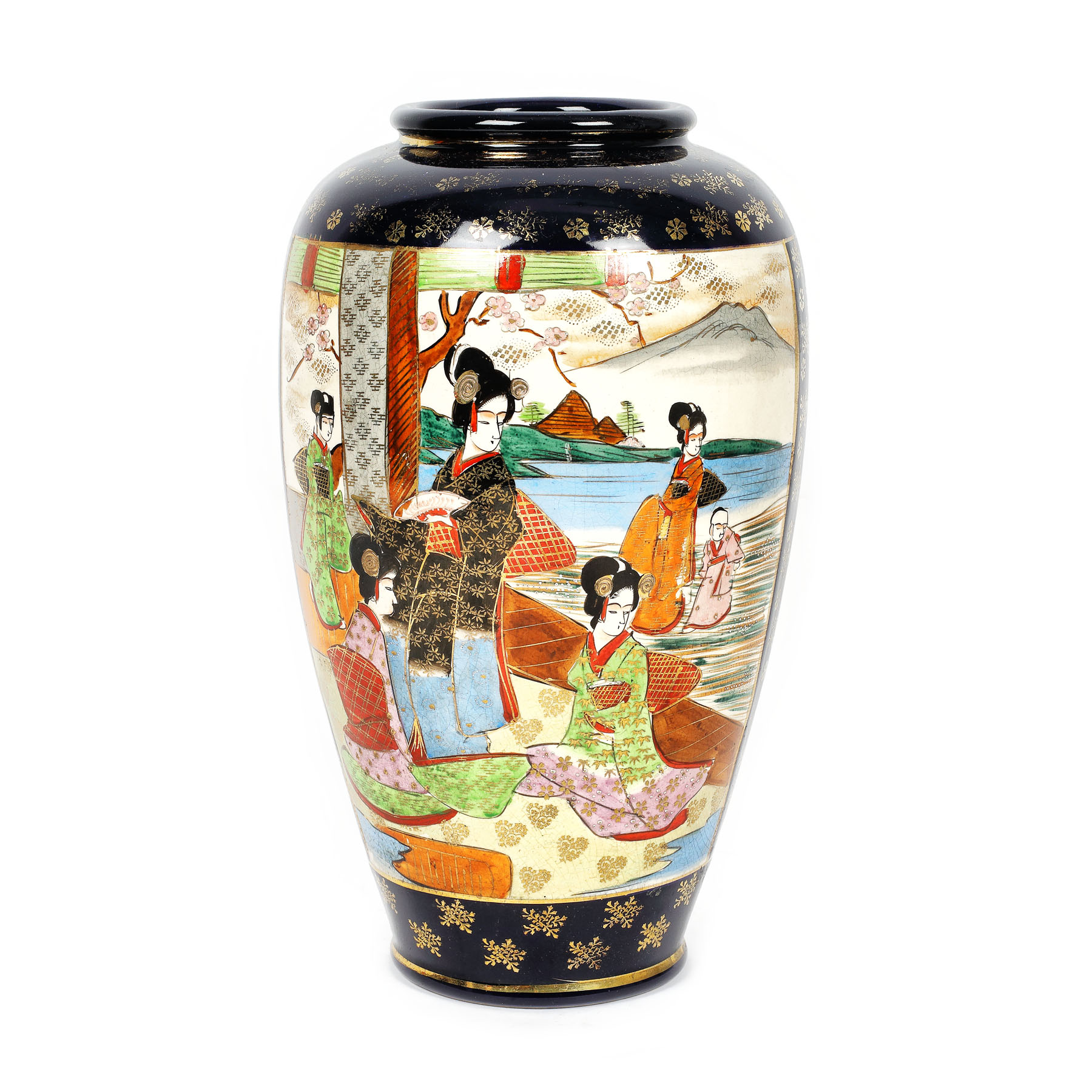 Vas Satsuma Kinkozan din porțelan, decorat cu tinere curtezane pe malul lacului, Japonia, cca. 1960