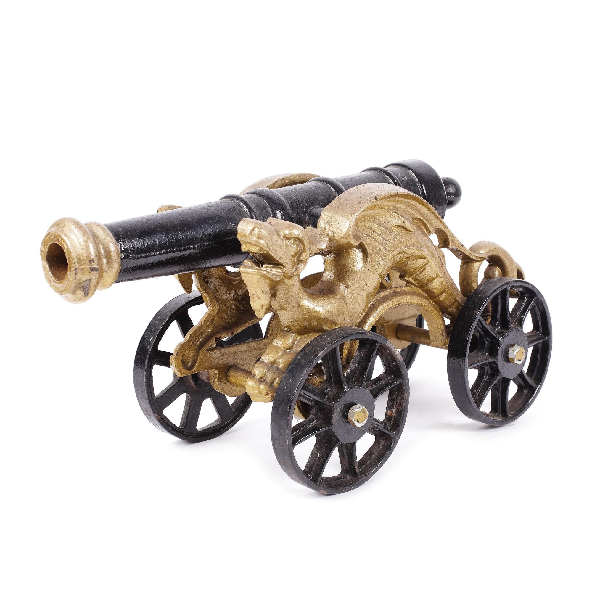 Tun Georgian miniatural, decorat cu dragoni, pentru birou, mijlocul sec. XX